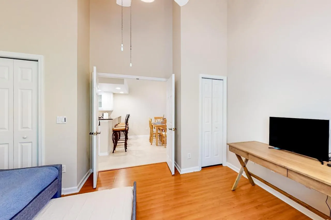 Oasis On Grey Fox Run Apartment *