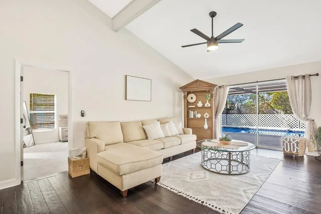 Villa Oasis *