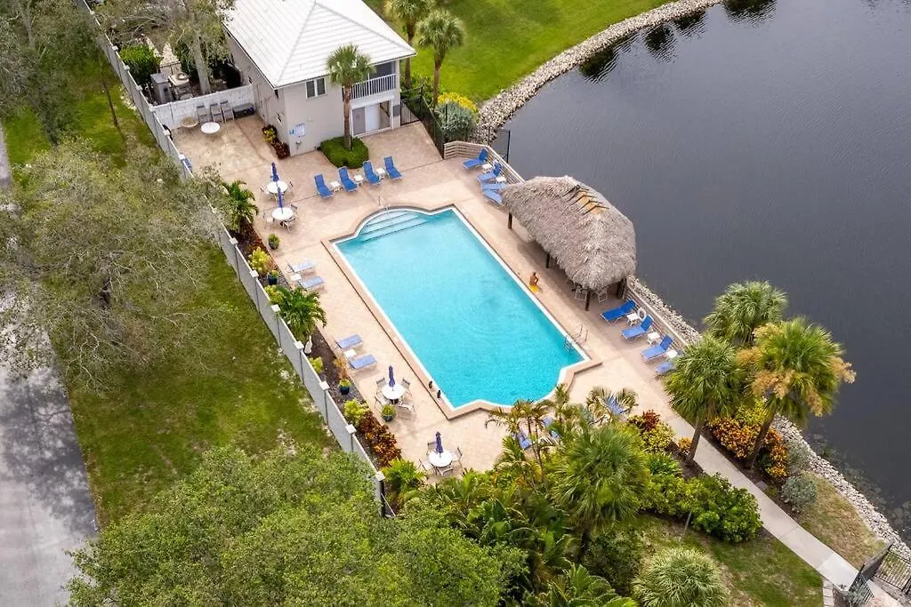In Near Mercato And Close To Vanderbilt * North Naples