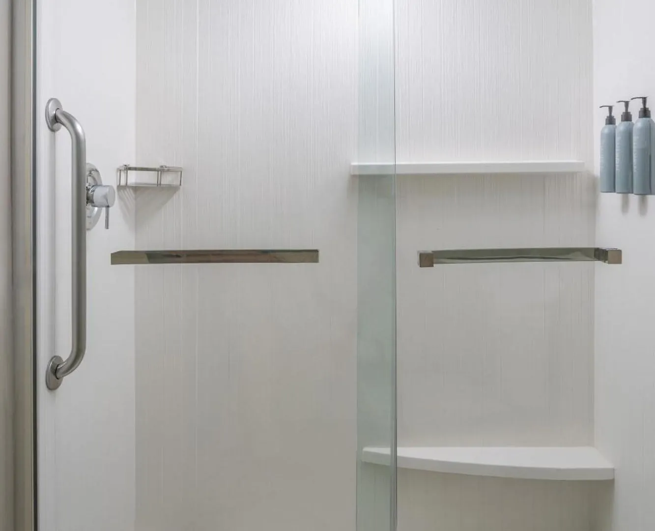 Courtyard By Marriott - North Naples