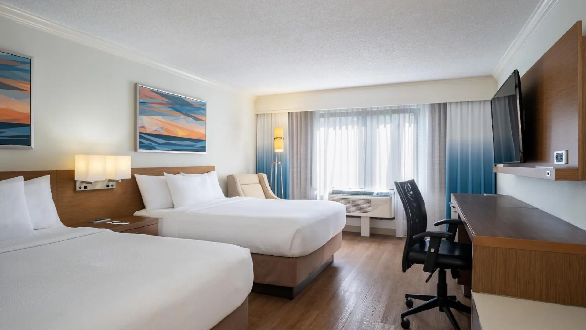 Courtyard By Marriott - 3*