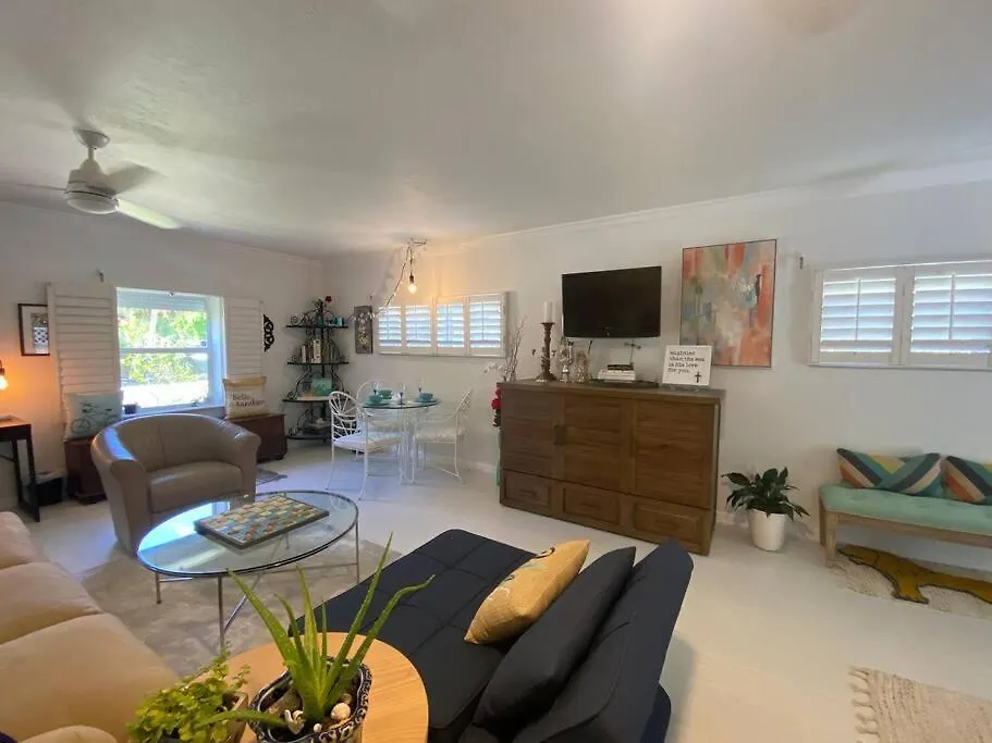 Closest To Vanderbilt Beach, New Remodel, Well Appointed, Bbq, Yard, Very Private Many Extras!