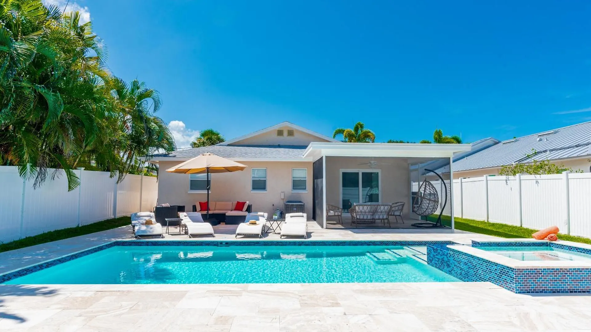Endless Paradise - Brand New Salt Water Pool! Rejuvenate And Relax! * North Naples