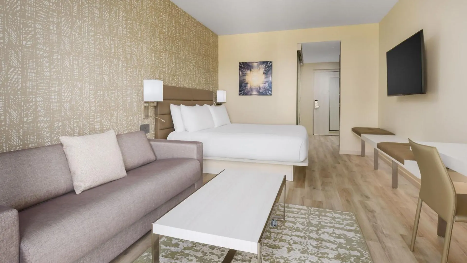 Ac By Marriott 5th Avenue Naples