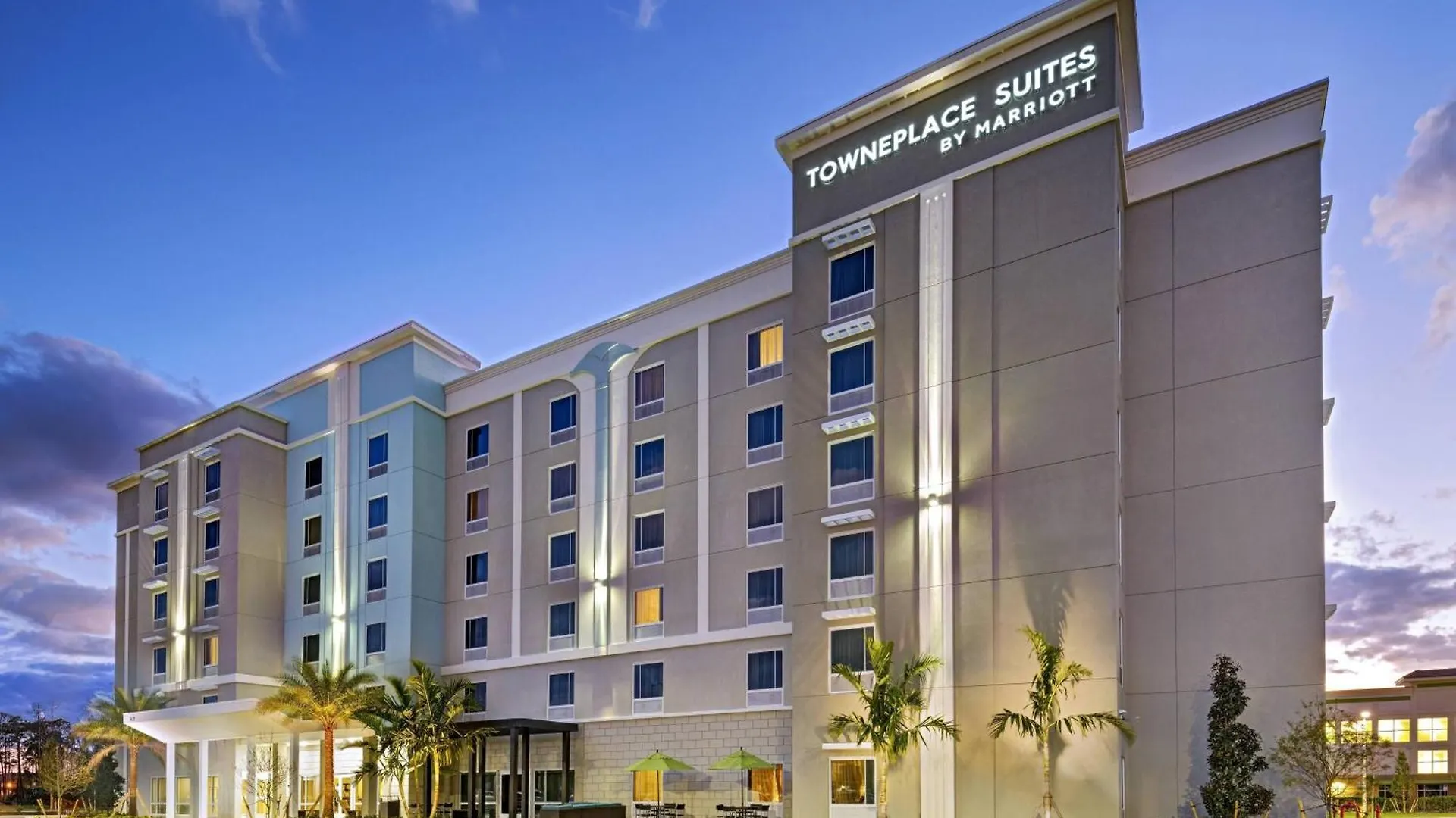 Towneplace By Marriott Отель Нейплс