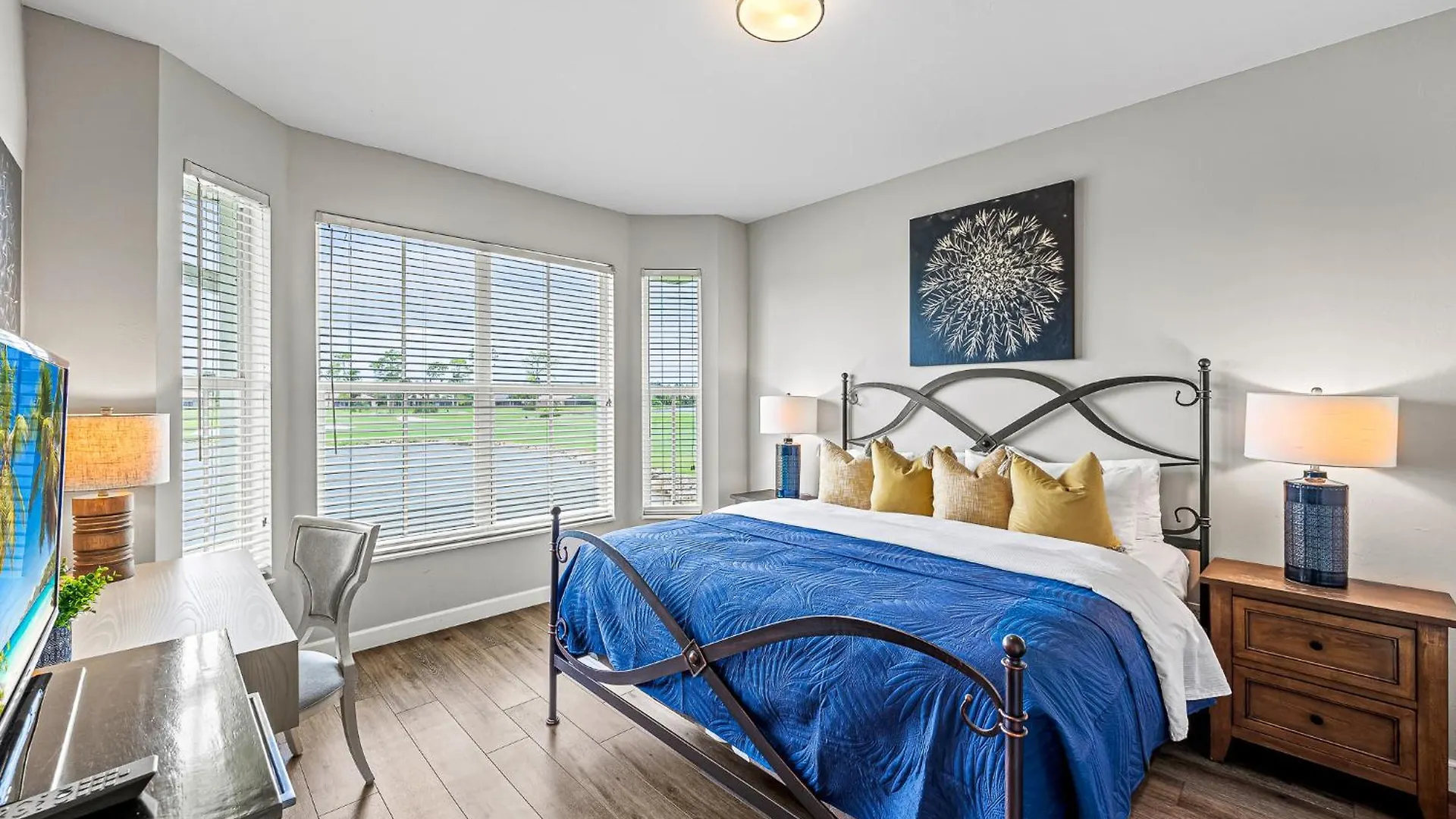 Solterra, Luxury Condo, Pool In Greenlinks