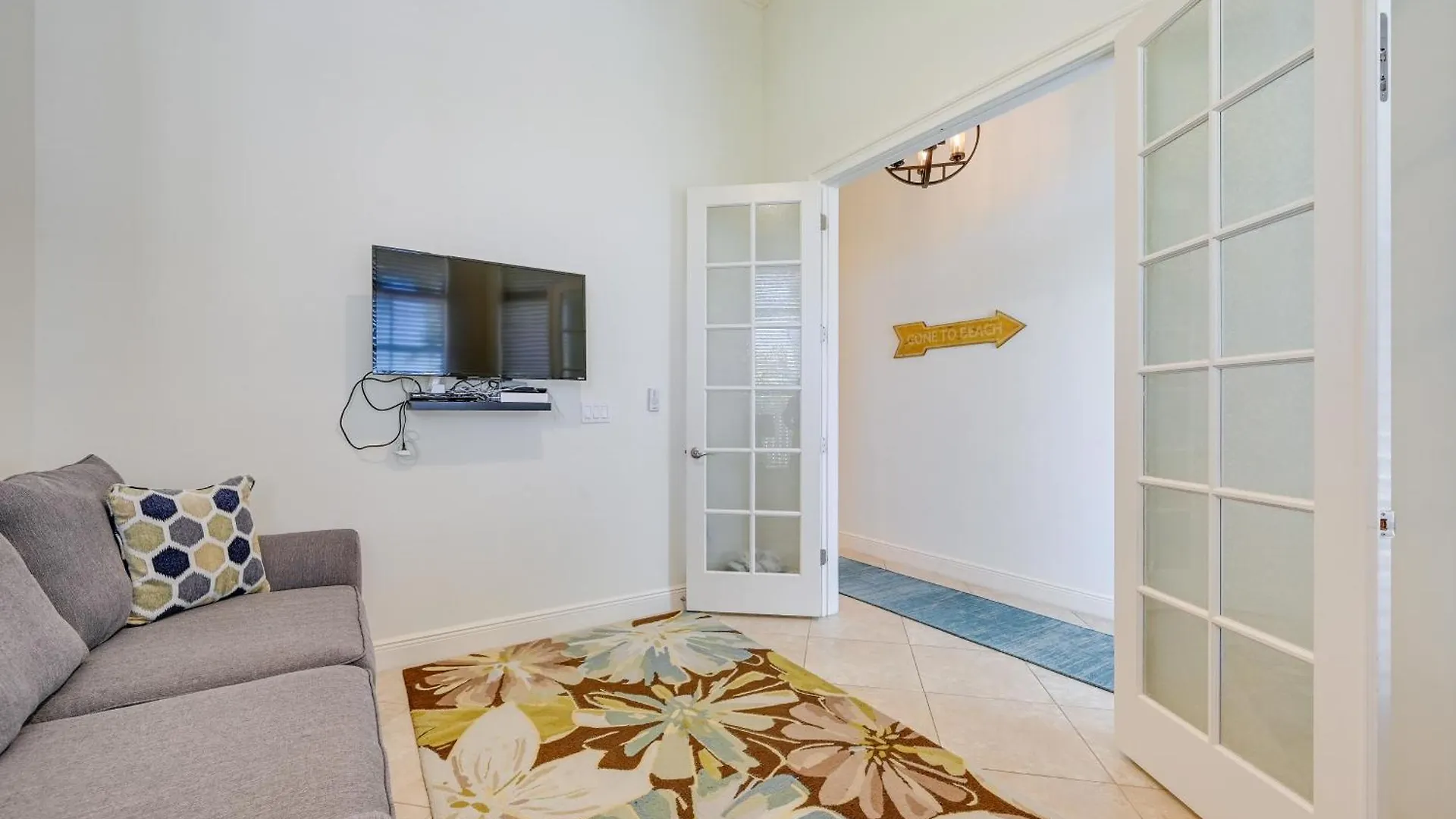 Σπίτι διακοπών Chic Retreat With Private Heated Pool And Lanai North Naples