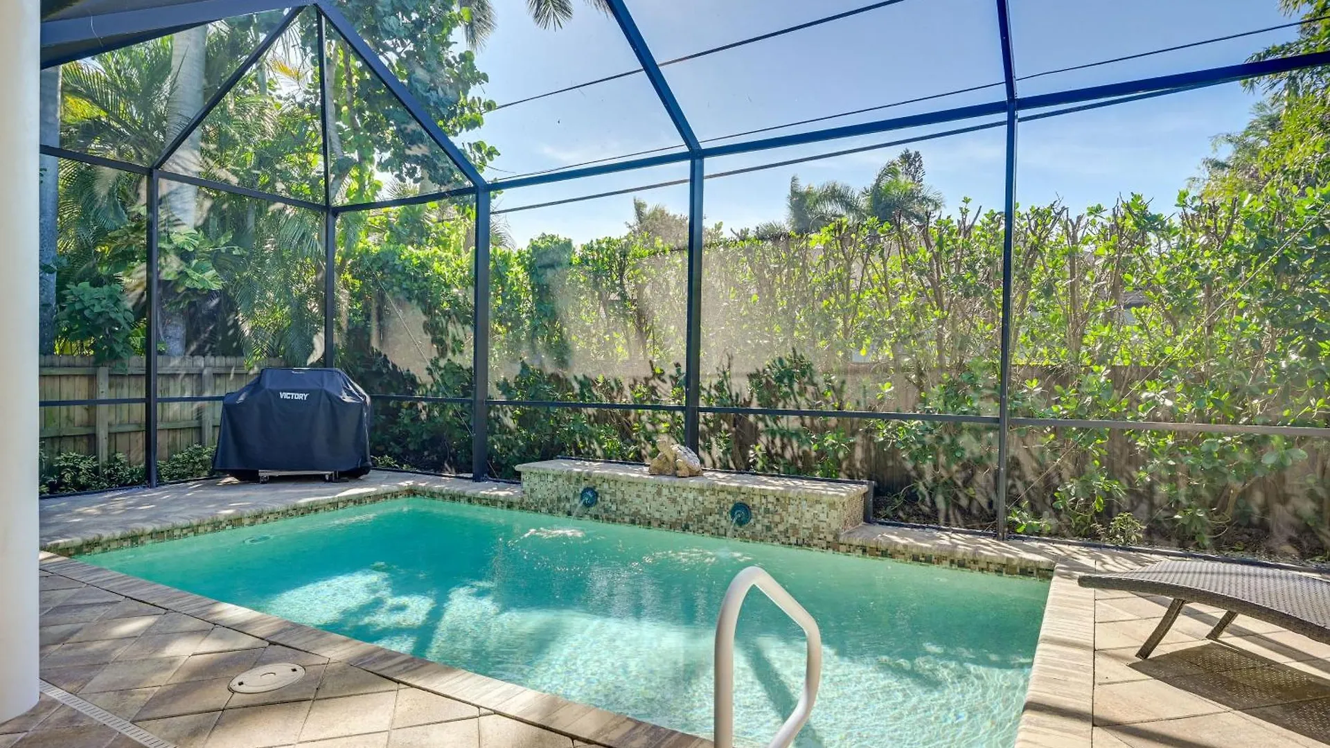 Chic Retreat With Private Heated Pool And Lanai Σπίτι διακοπών North Naples