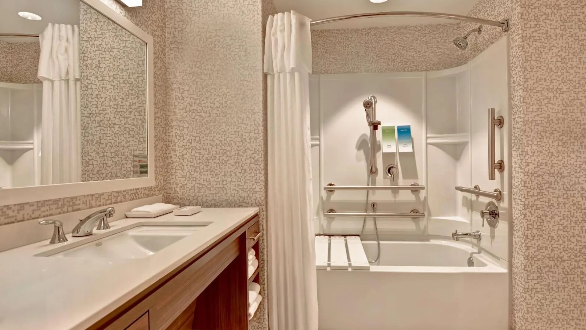 Home2 By Hilton I-75 Pine Ridge Road 3* North Naples