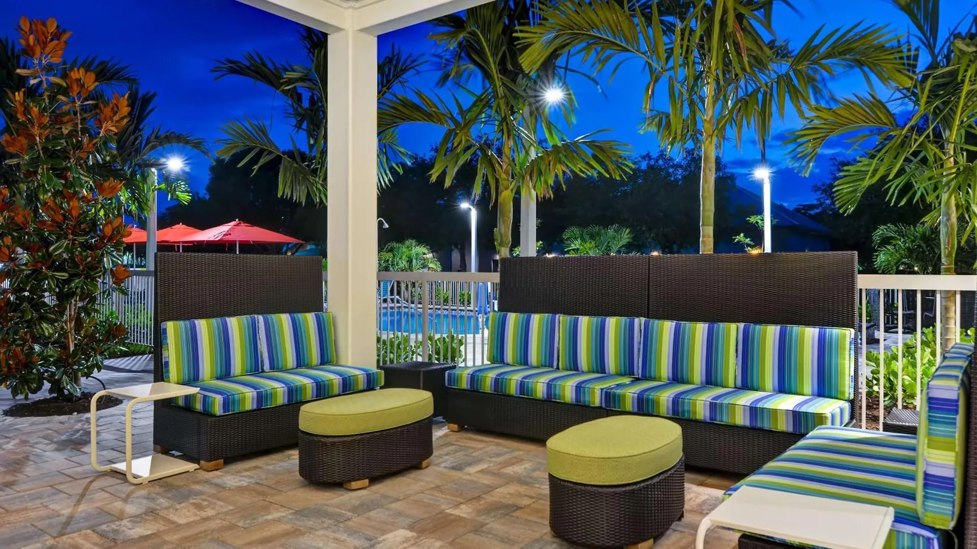 מלון Home2 By Hilton I-75 Pine Ridge Road