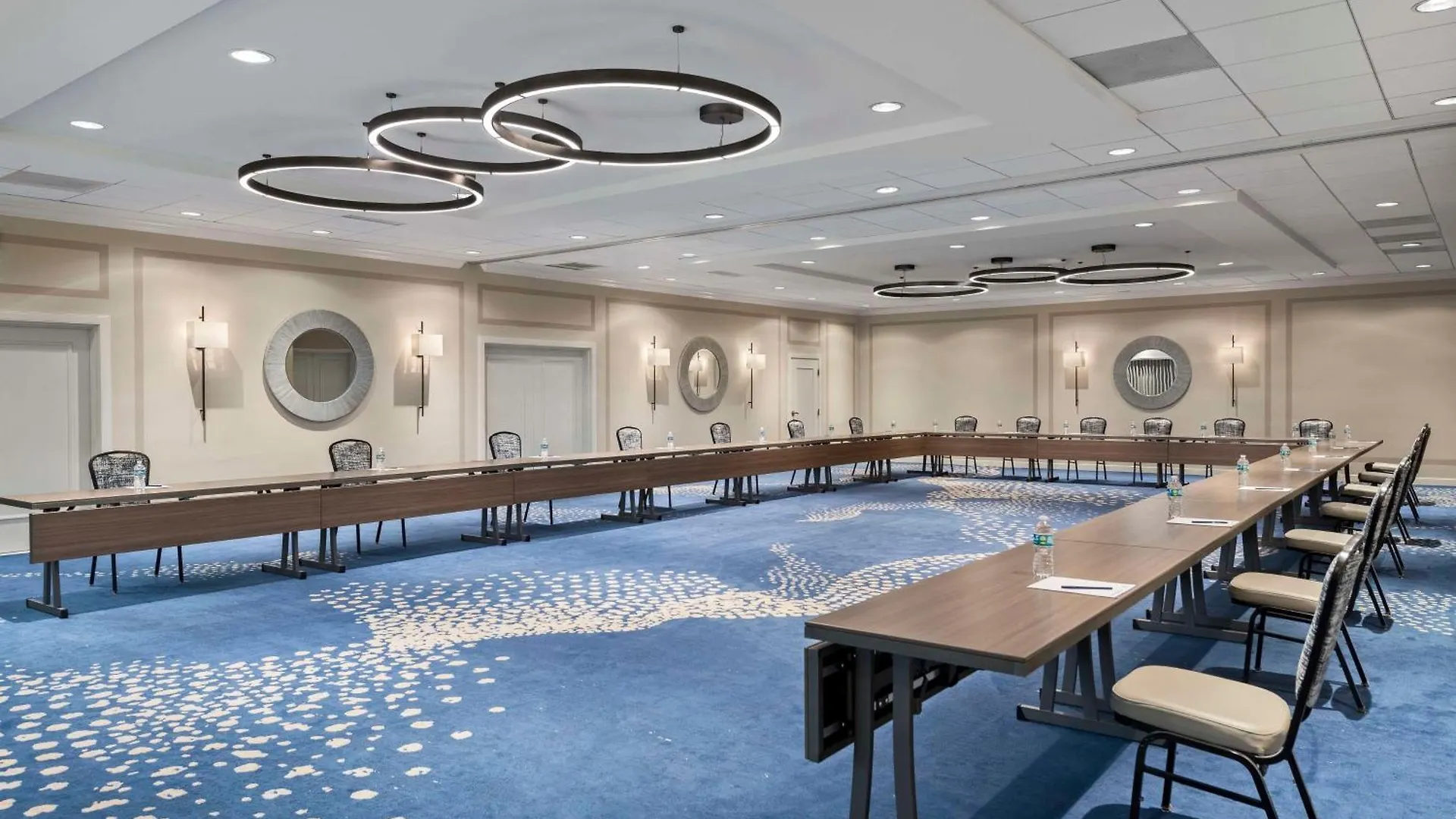 Doubletree By Hilton 4*