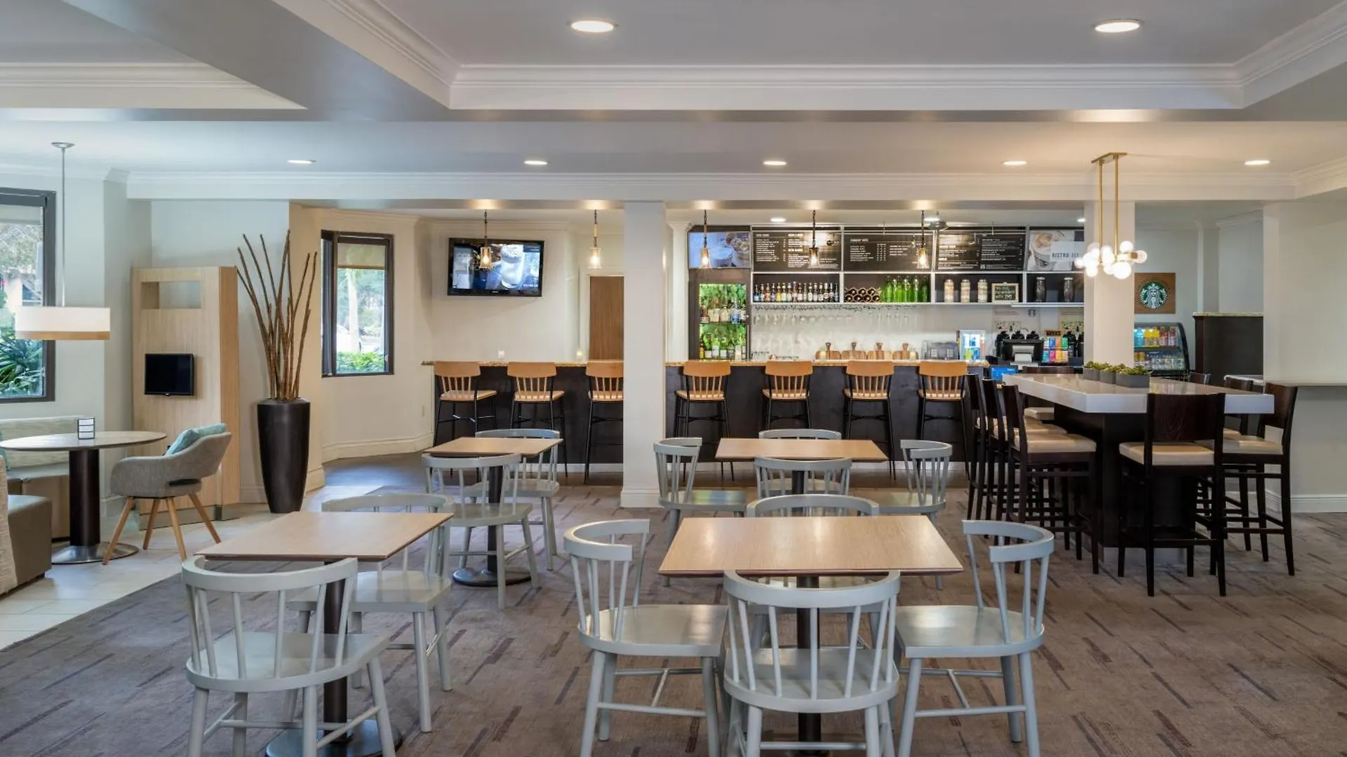 Courtyard By Marriott - 3* North Naples