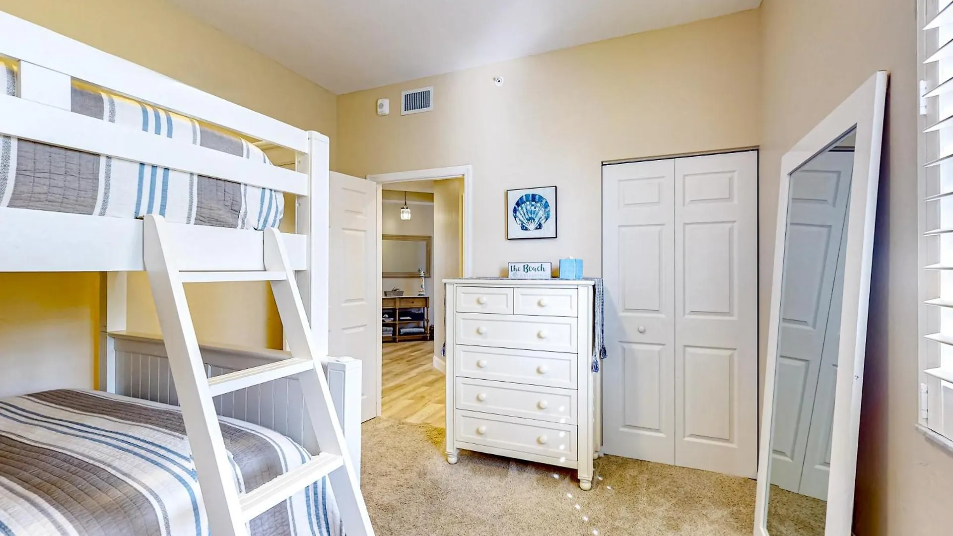 Luxury In Regatta * North Naples