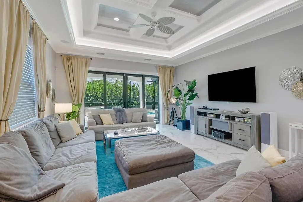 Luxe Home! Perfect For The Whole Family