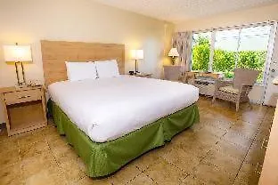 Garden Hotel North Naples