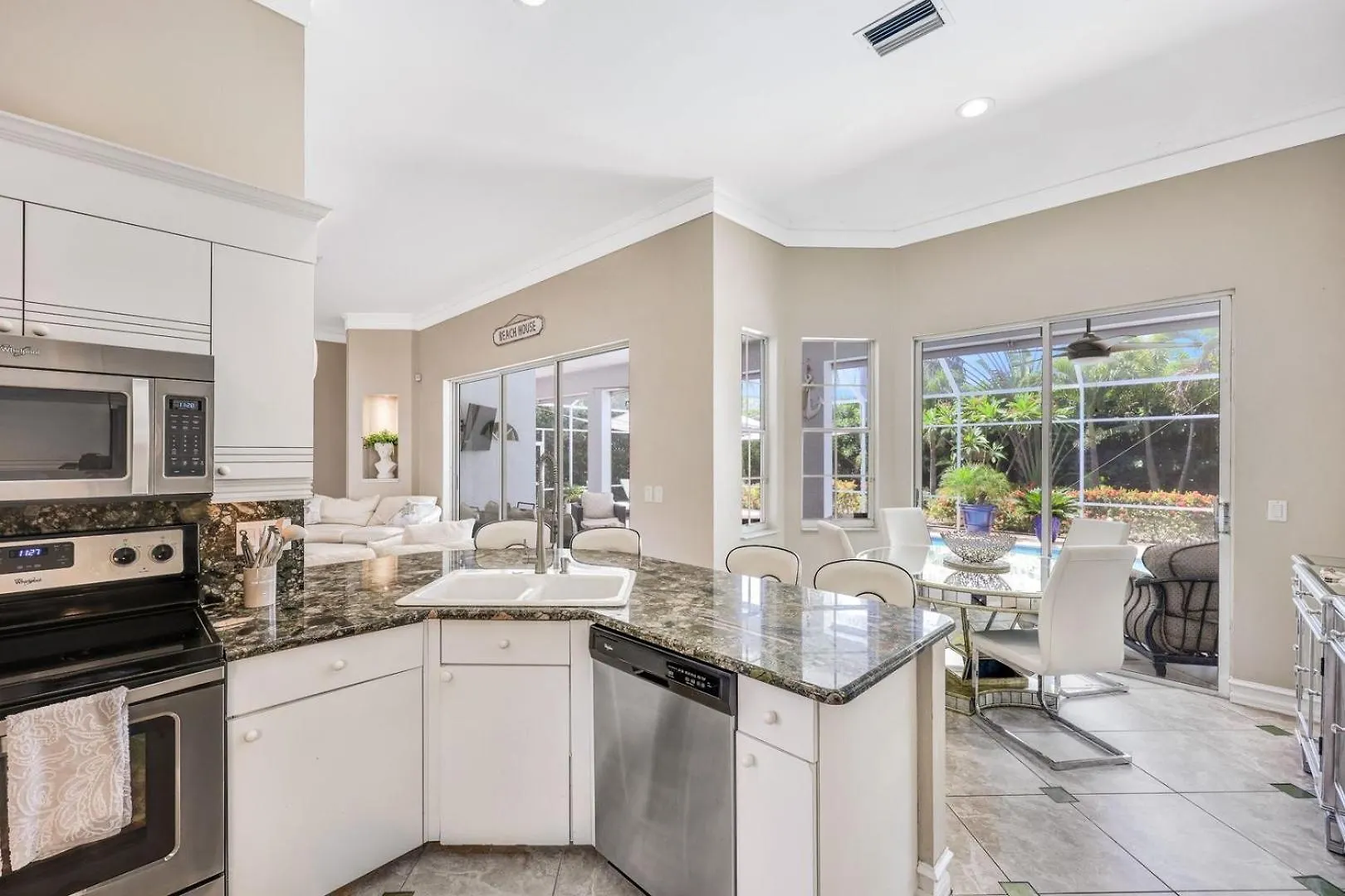 Lux Family 3 Bedroom With Pool Walk To And Mercato Feriehus