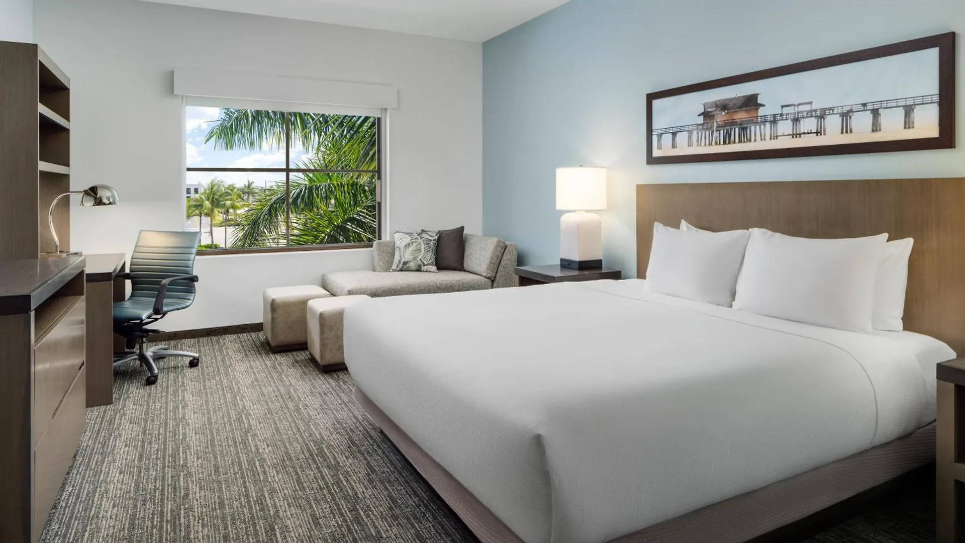 Hotel Hyatt House 5th Avenue North Naples
