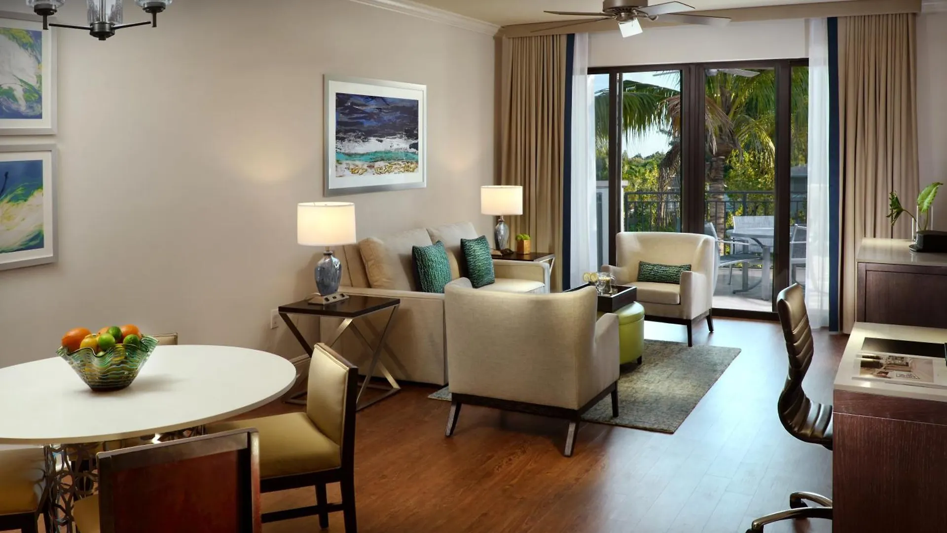 Resort Bay And Marina 4*