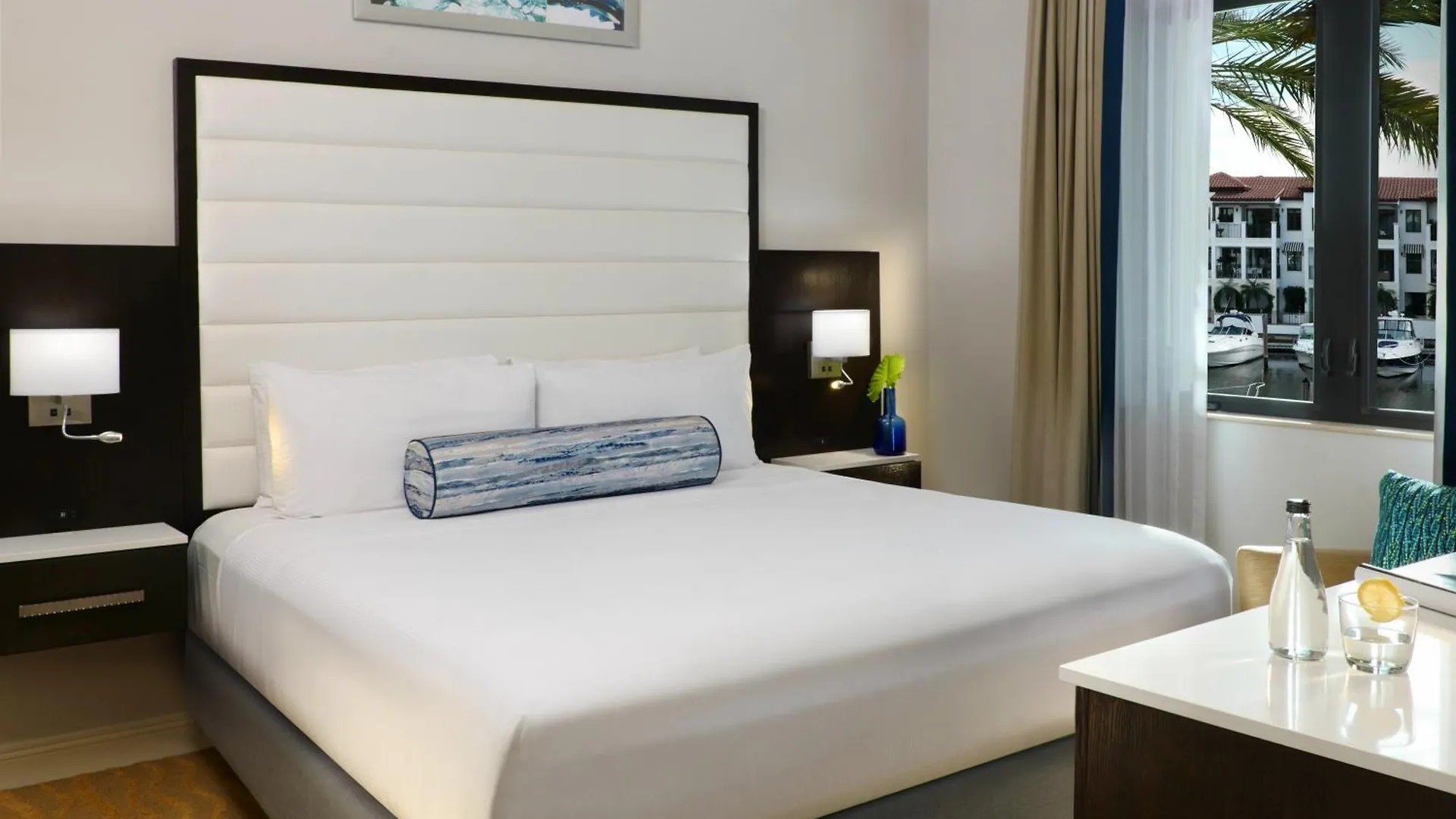 Bay And Marina Resort Naples