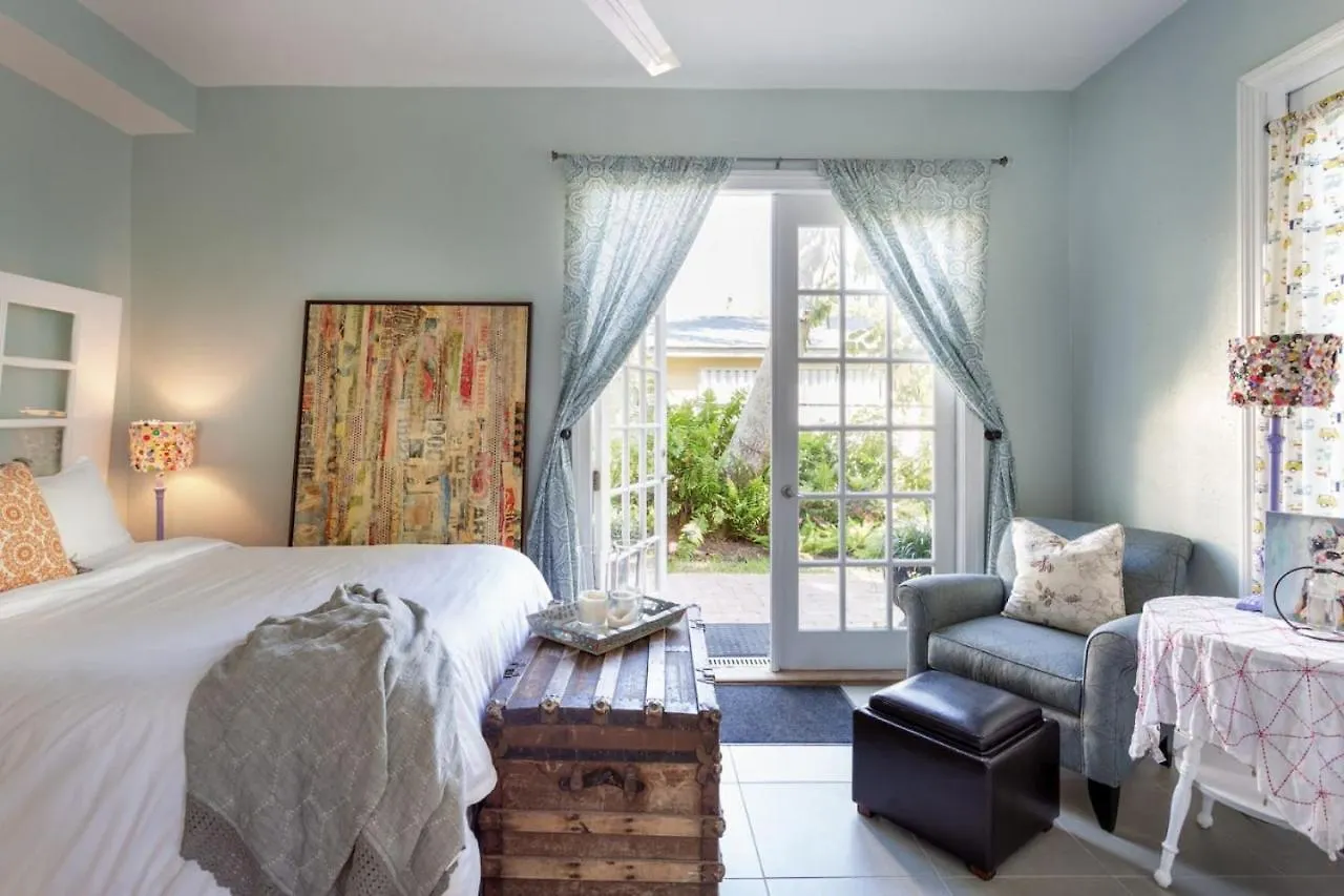 公寓 Garden Just Minutes To Sandy Beaches