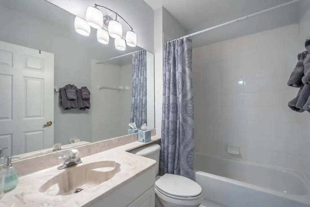 Spacious 2 Bedroom Lely Fl * North Naples
