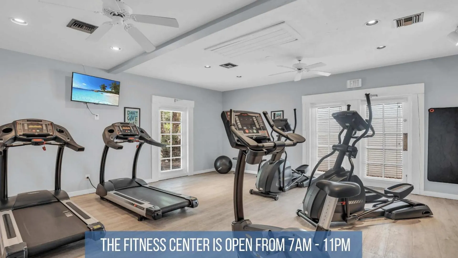 Vakantiehuis Corner Unit Updated And Near Lobby North Naples