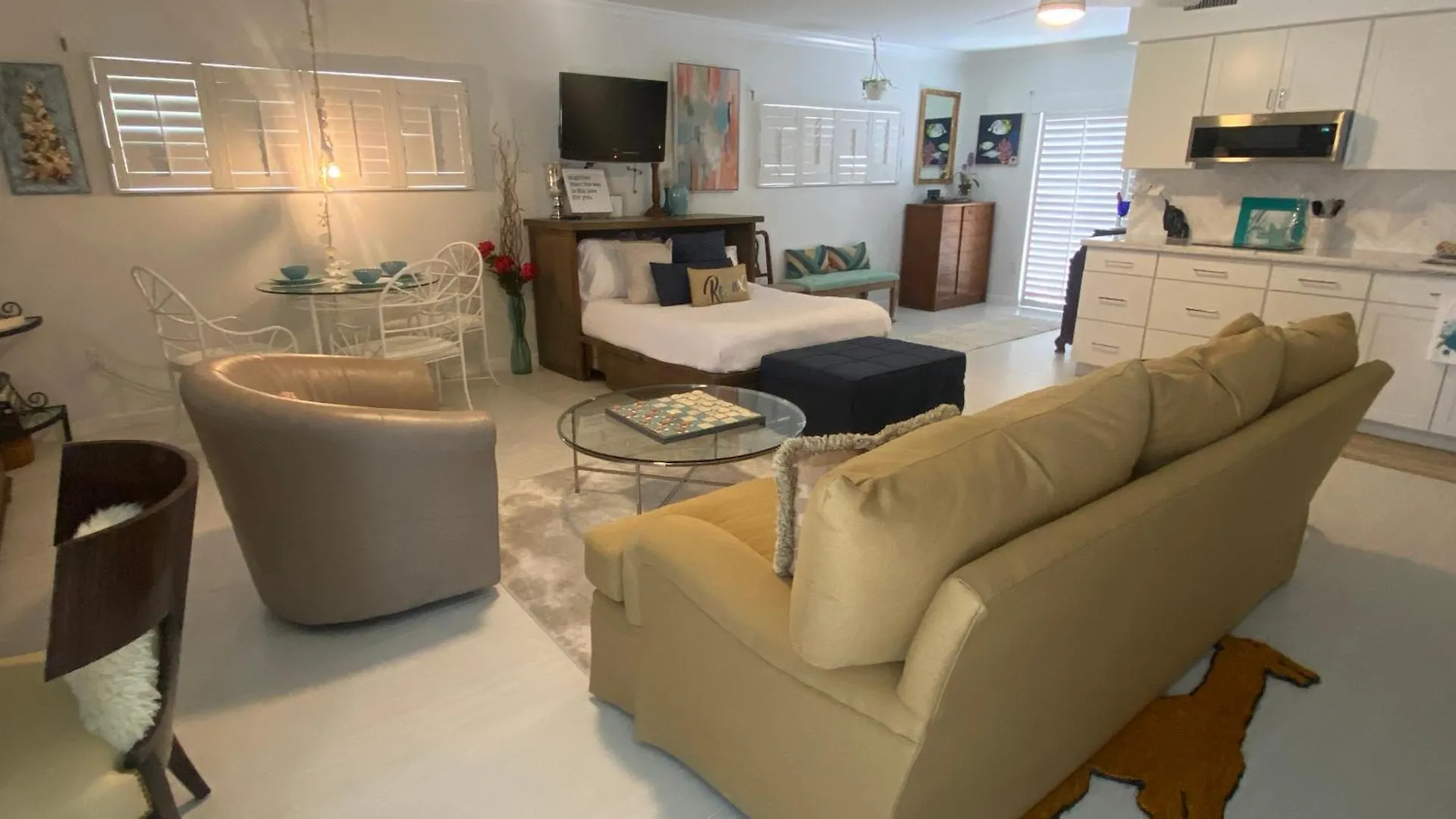 Closest To Vanderbilt Beach, New Remodel, Well Appointed, Bbq, Yard, Very Private Many Extras! *