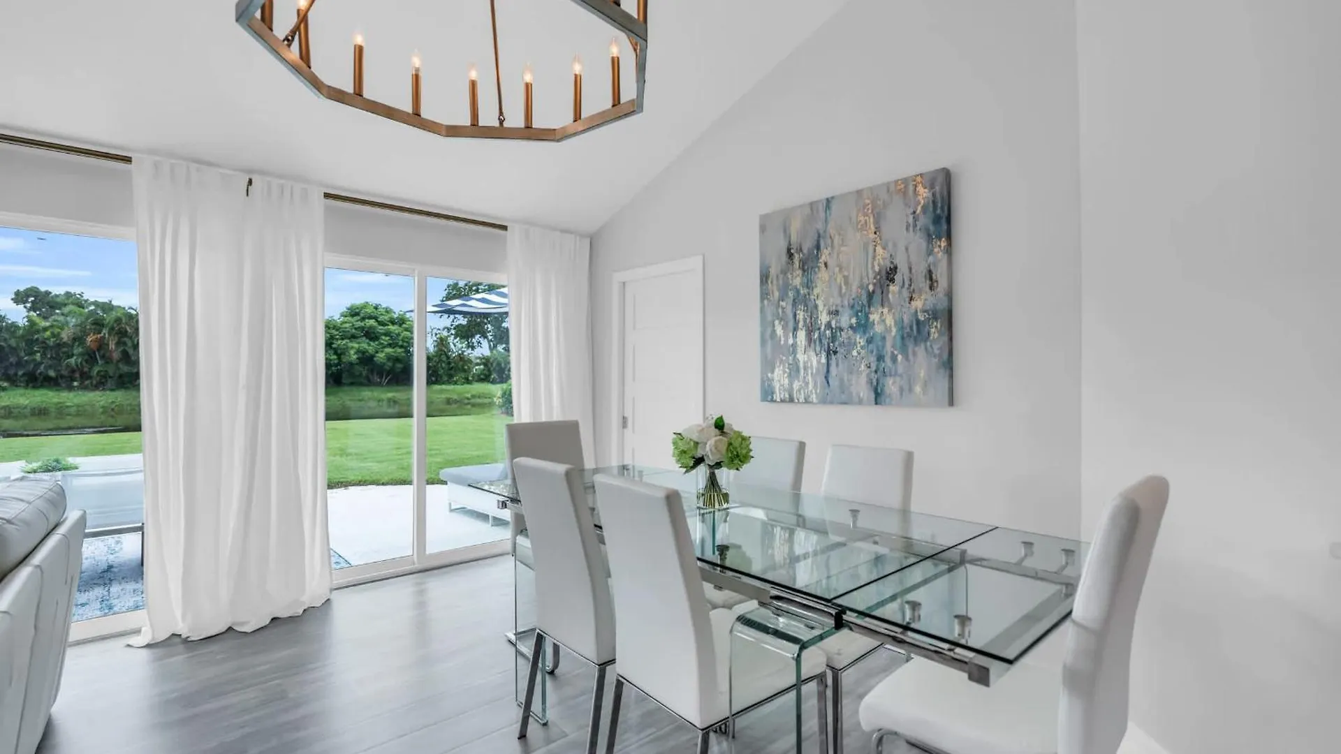 Casa de Férias Luxury With Great Community Amenities