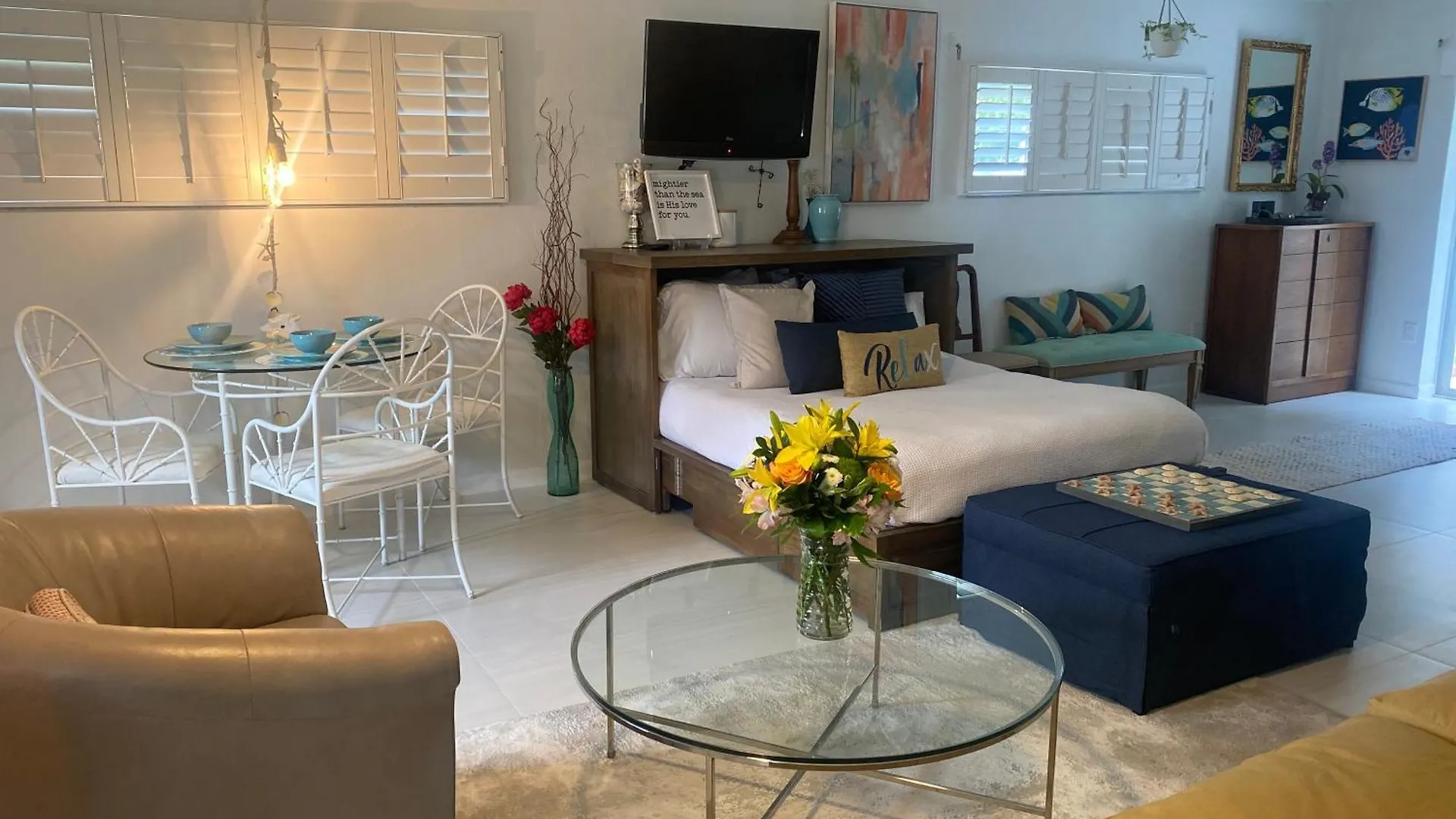 Appartement Closest To Vanderbilt Beach, New Remodel, Well Appointed, Bbq, Yard, Very Private Many Extras! *
