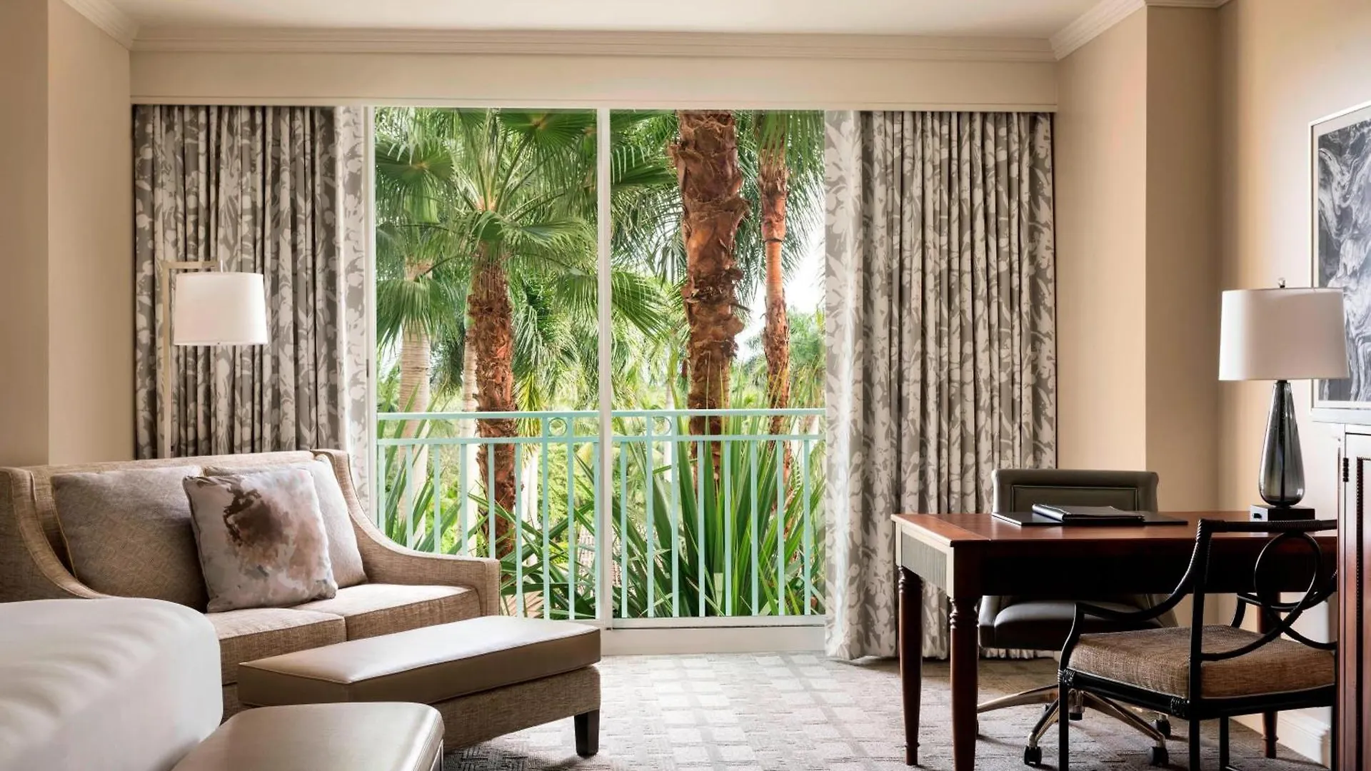 Rezort The Ritz-carlton Naples, Tiburon 5*