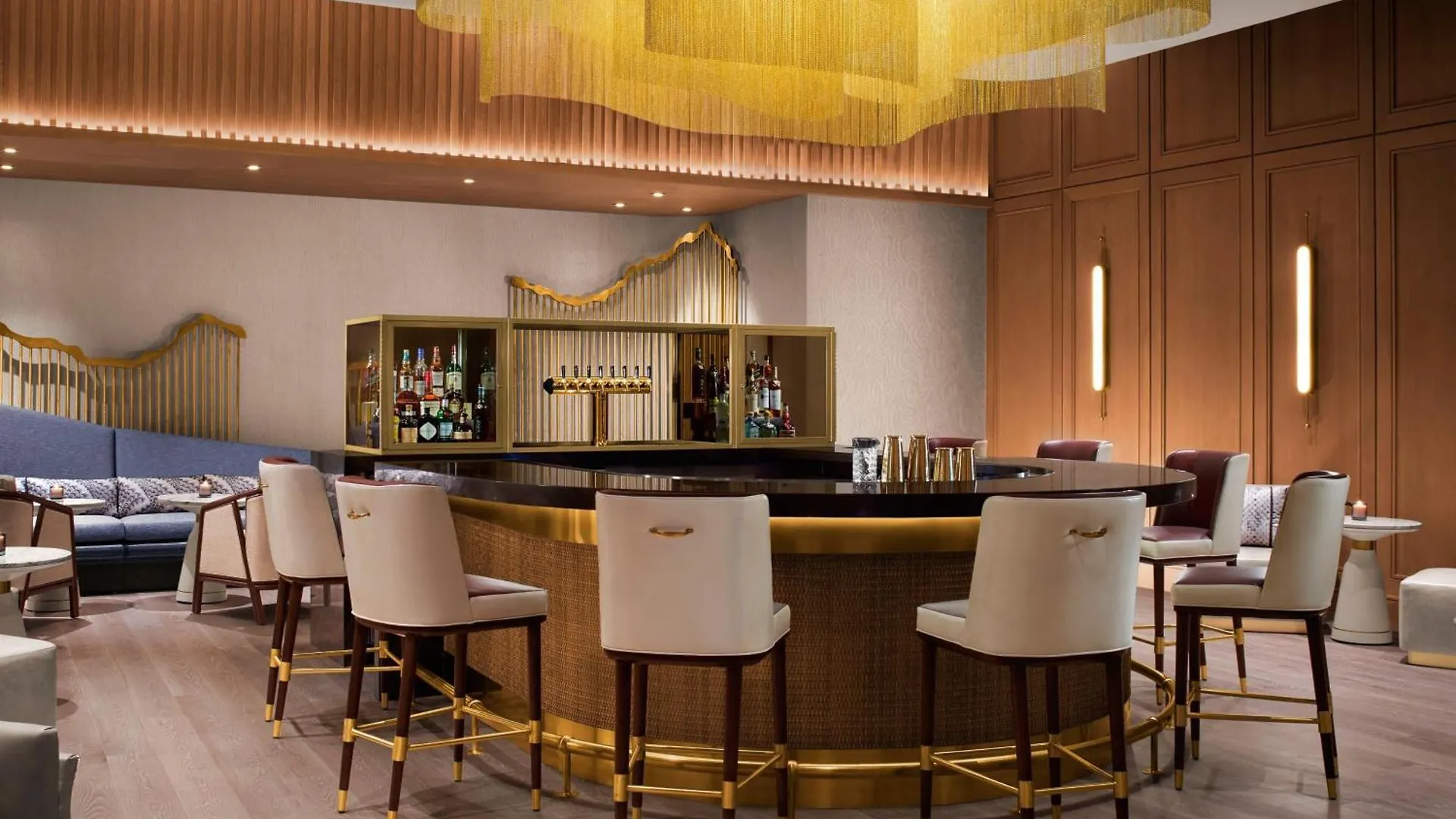 The Ritz-carlton