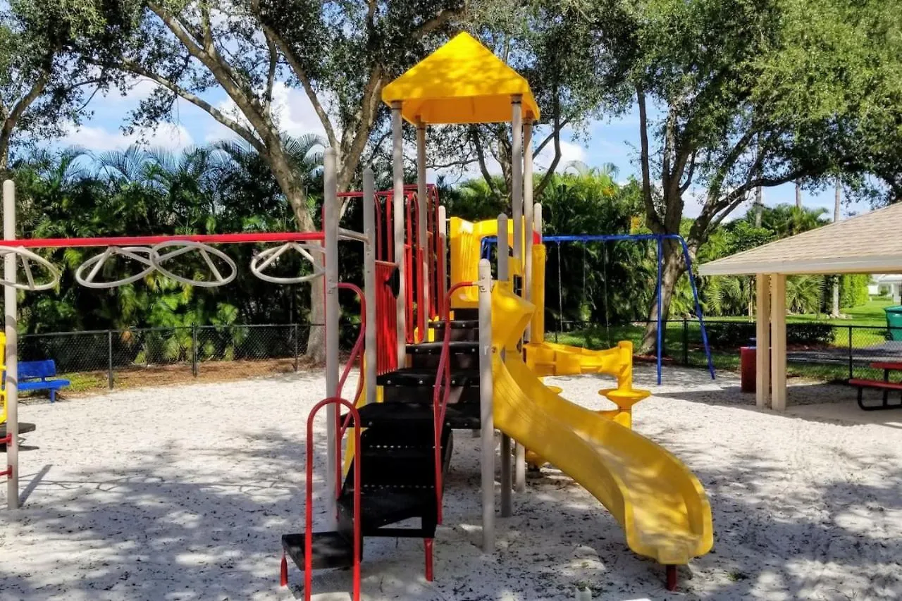 Imagine Where Sunshine Dreams True 度假居 North Naples