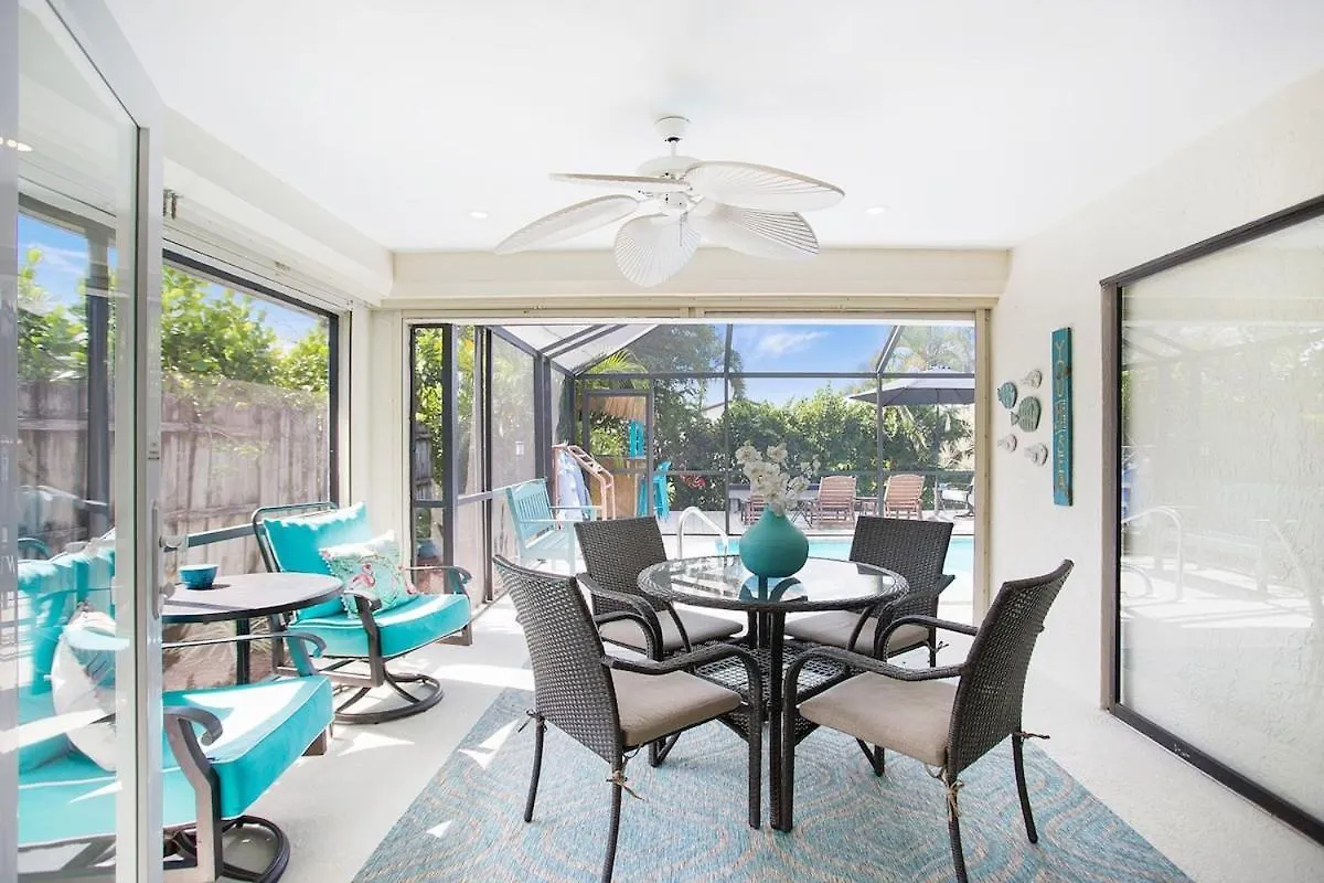 Beachy Haven 3 Bed 2bath Heated Pool Tiki Bar Sleep 6 Tatil Evi North Naples