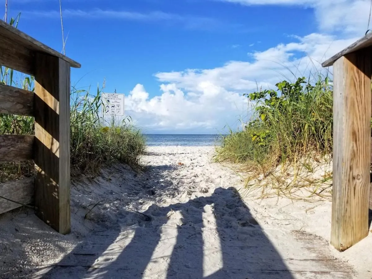 Semesterbostad Sea Glass Retreat. Wine Dine Relax Repeat *