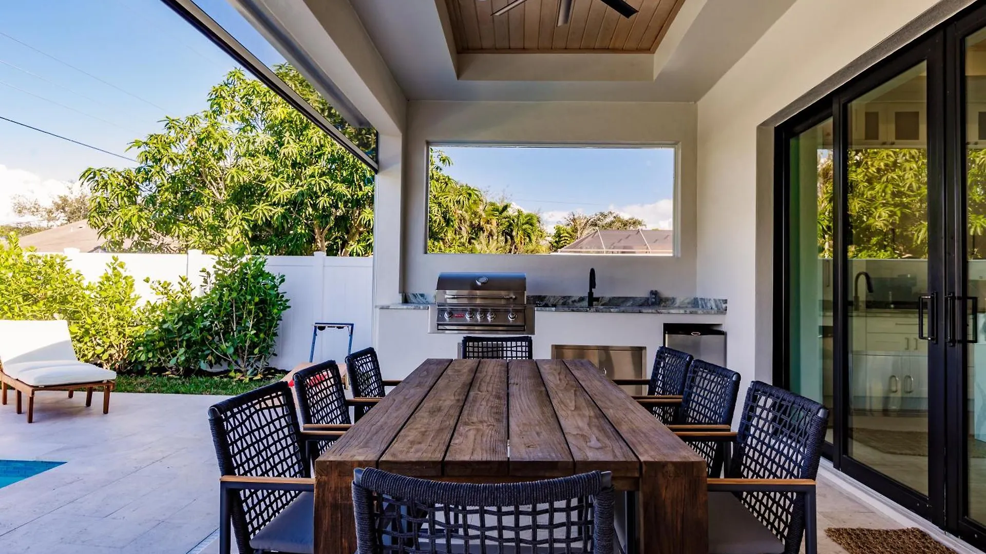 Luxe Coastal Getaway Vanderbilt