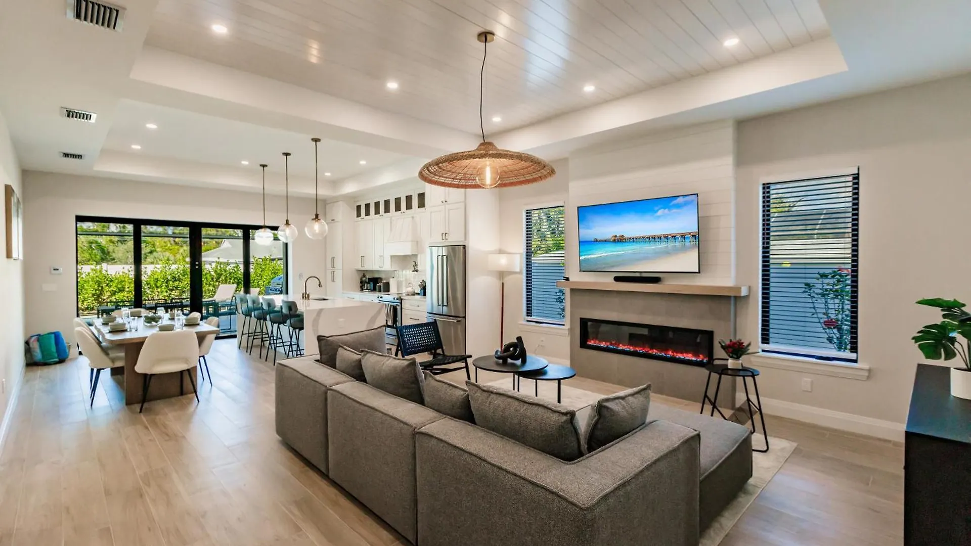 Luxe Coastal Getaway Vanderbilt 度假居 *