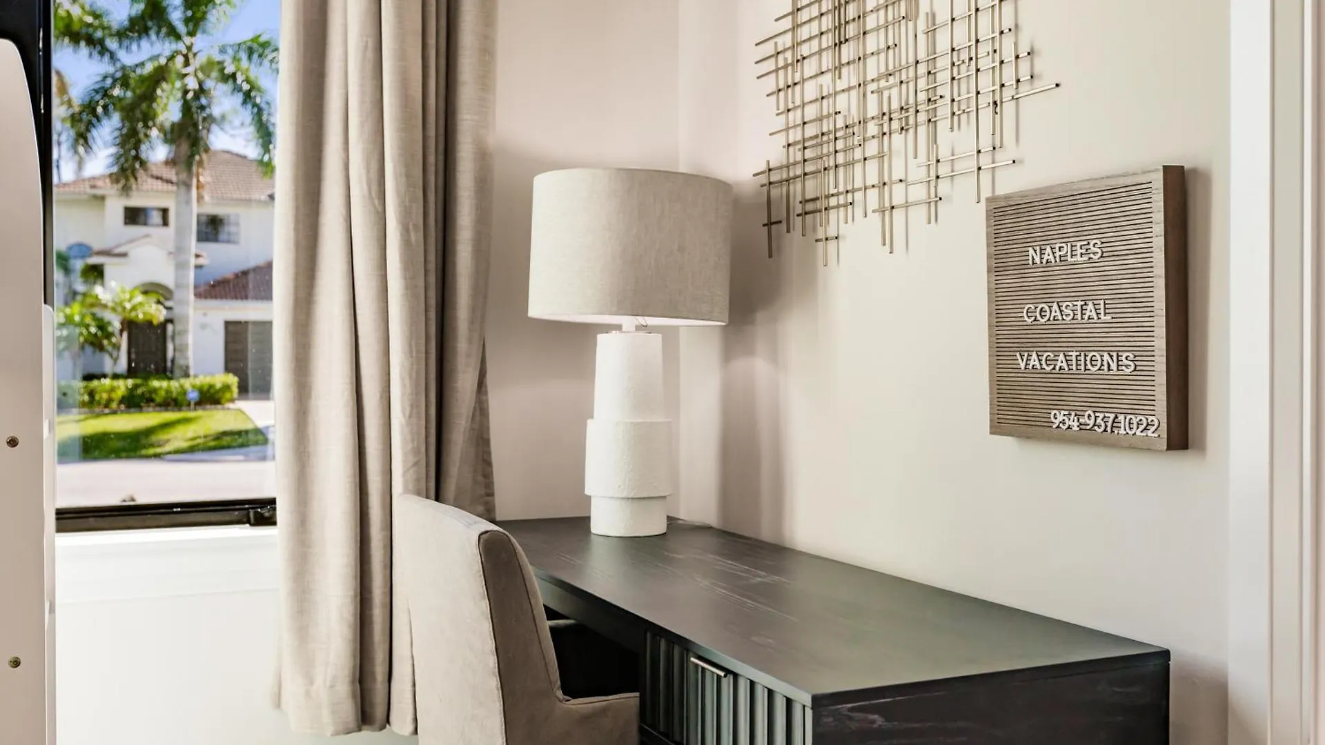 Luxe Coastal Getaway Vanderbilt 度假居 *