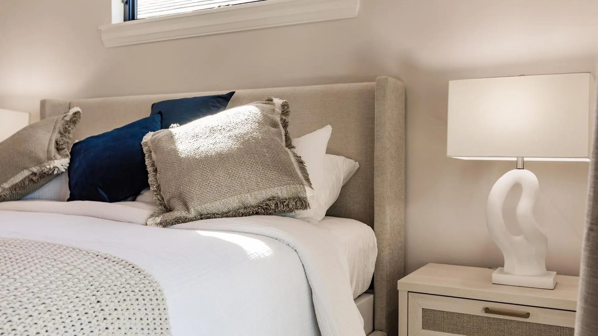 Luxe Coastal Getaway Vanderbilt