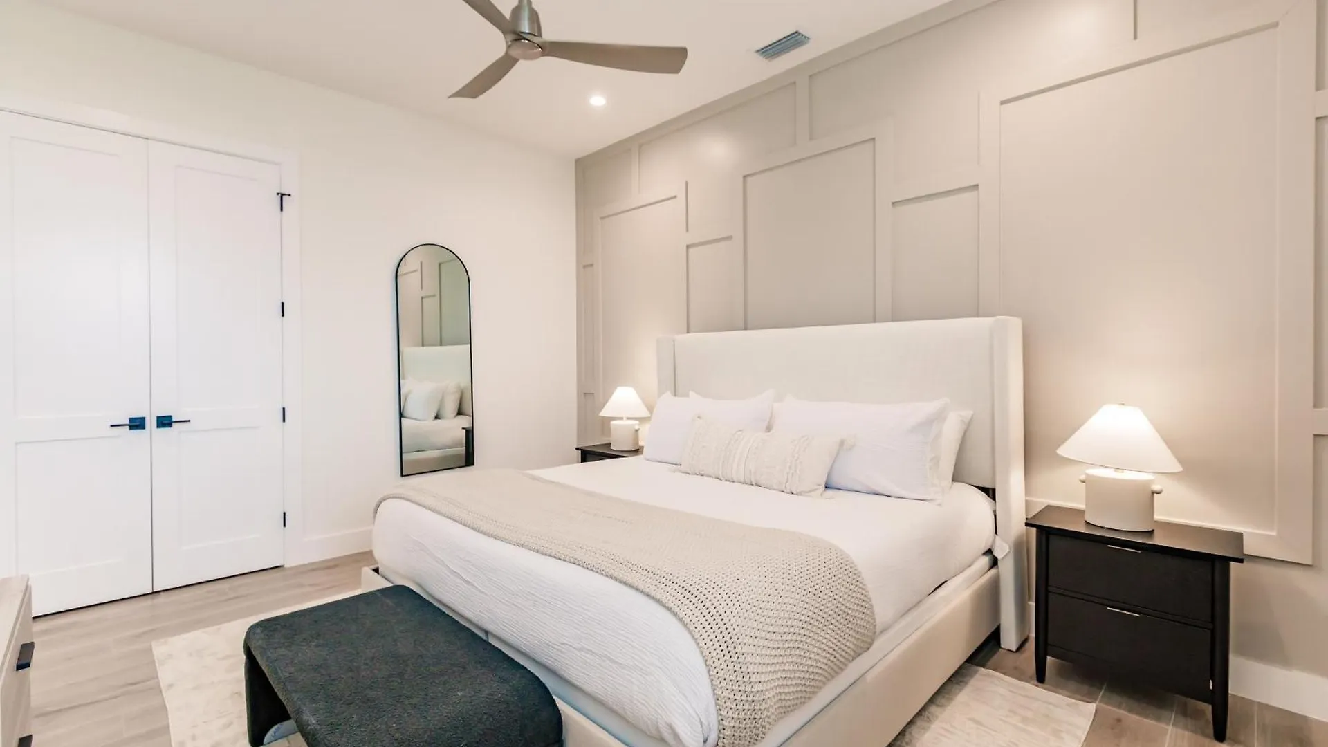 Coastal Elegance Dual Master Bedroom Retreat 3-3