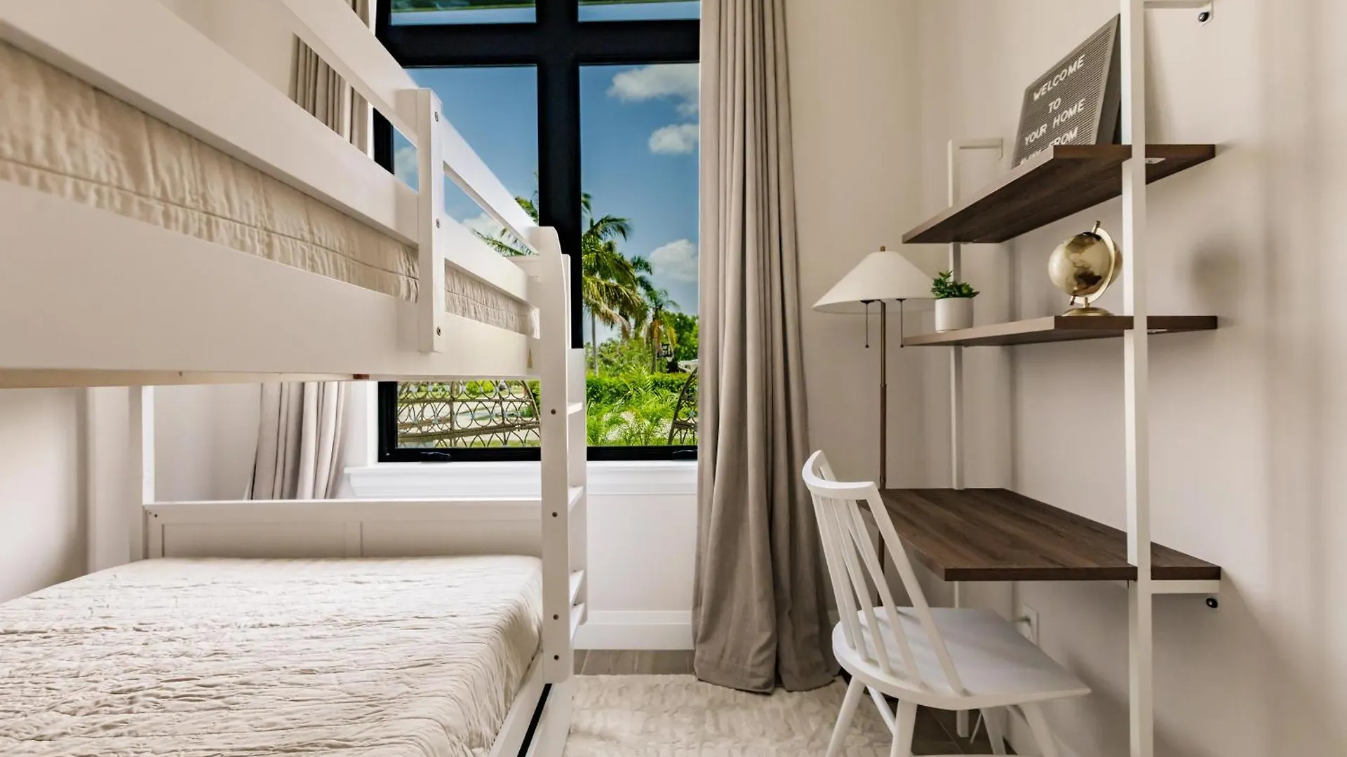 度假居 Luxury Orange Blossom Oasis 4-3 Tiki Bar *