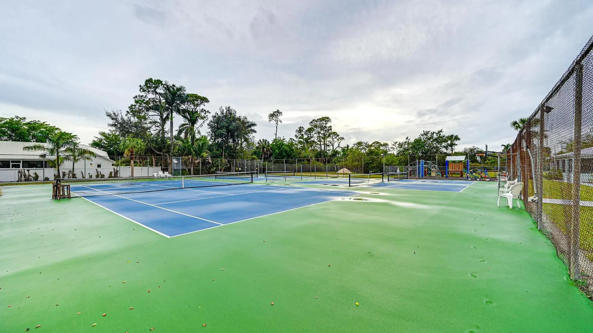 With Outdoor Kitchen And Private Pool! Σπίτι διακοπών North Naples