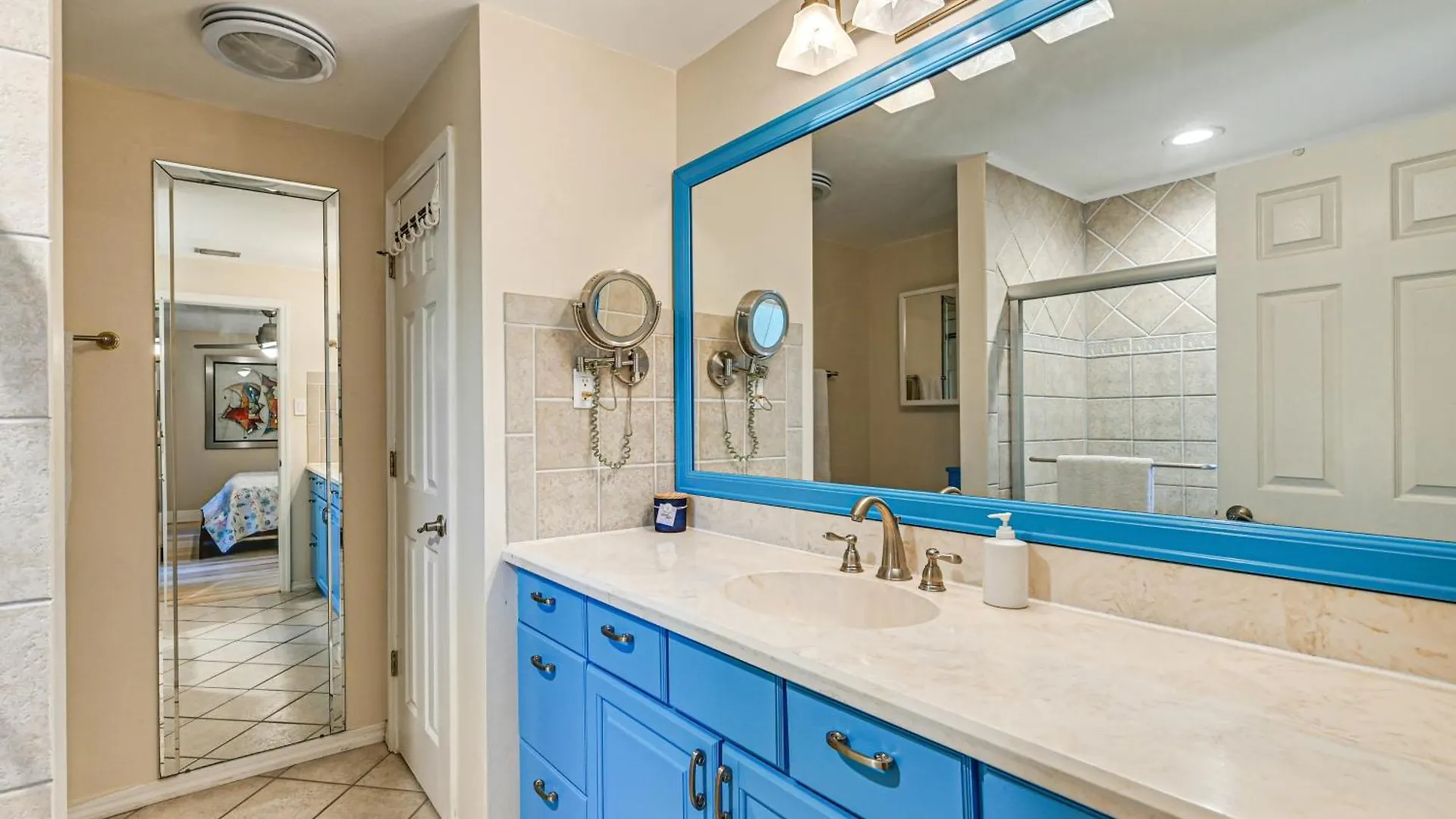 With Outdoor Kitchen And Private Pool! * North Naples