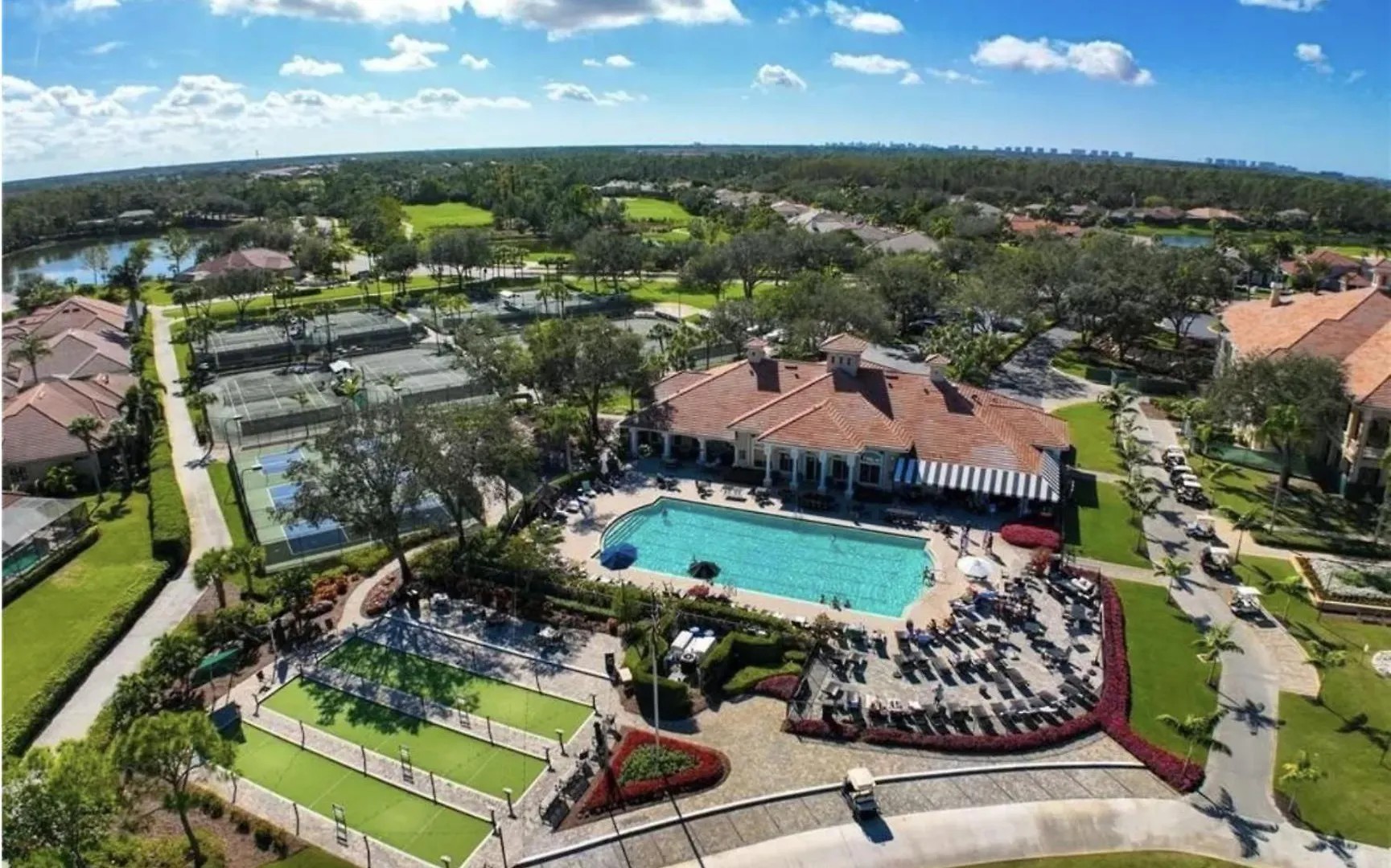 2 Bedroom First Floor Tennis, Bocce Pickleball And Championships *