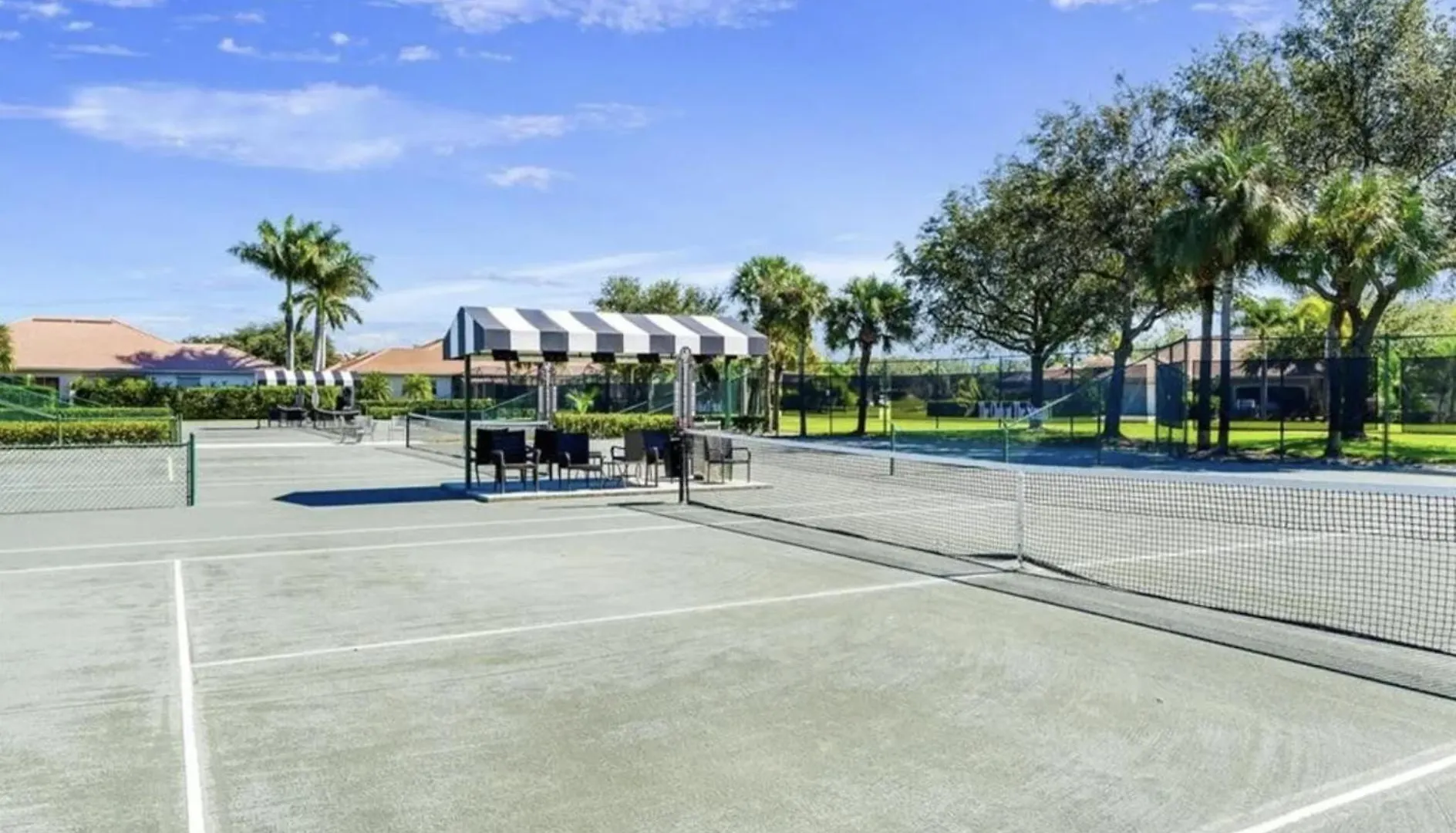 Holiday home 2 Bedroom First Floor Tennis, Bocce Pickleball And Championships