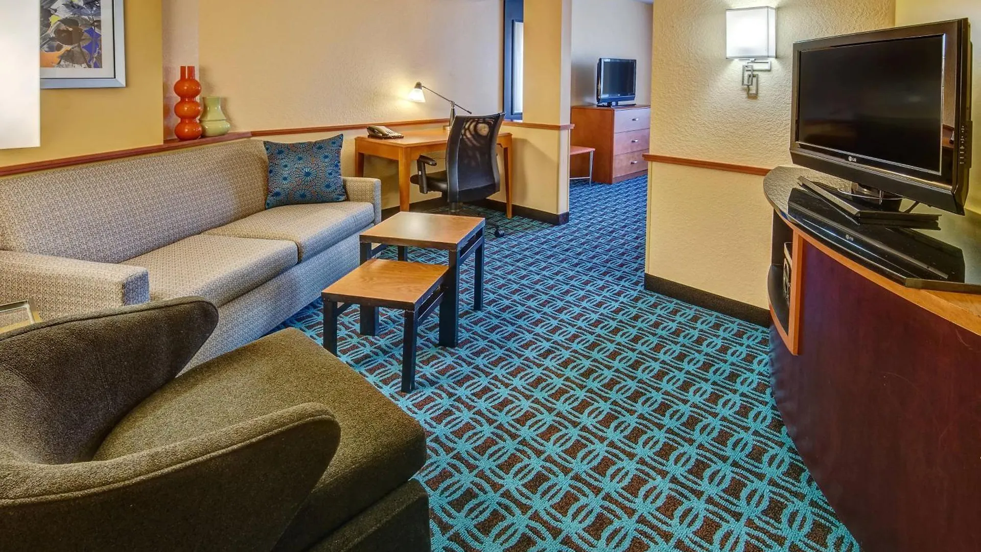 Hotell Fairfield And By Marriott North Naples