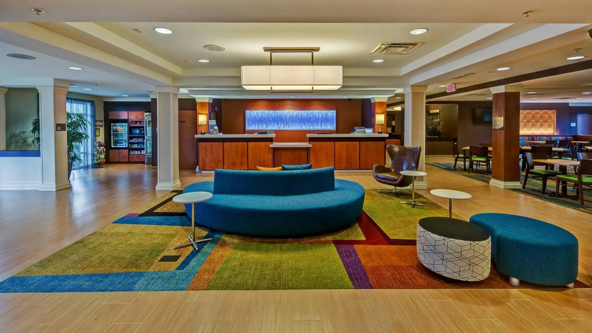 Fairfield And By Marriott North Naples