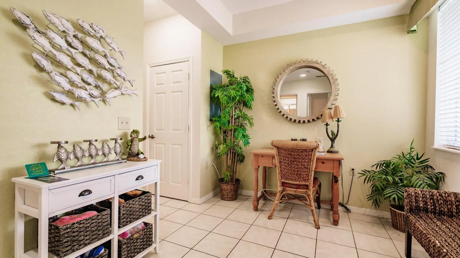 Nyaraló Stunning 3br With Tropical Views North Naples