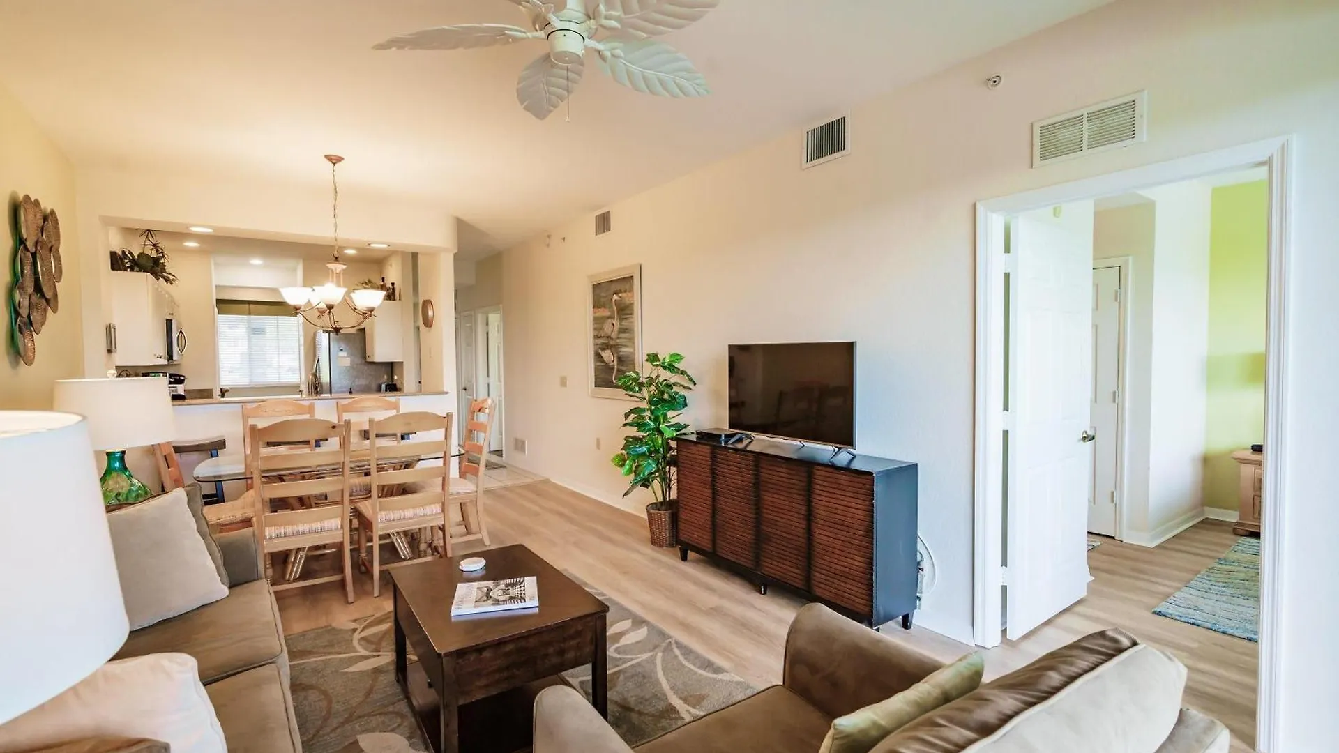 Nyaraló Stunning 3br With Tropical Views North Naples
