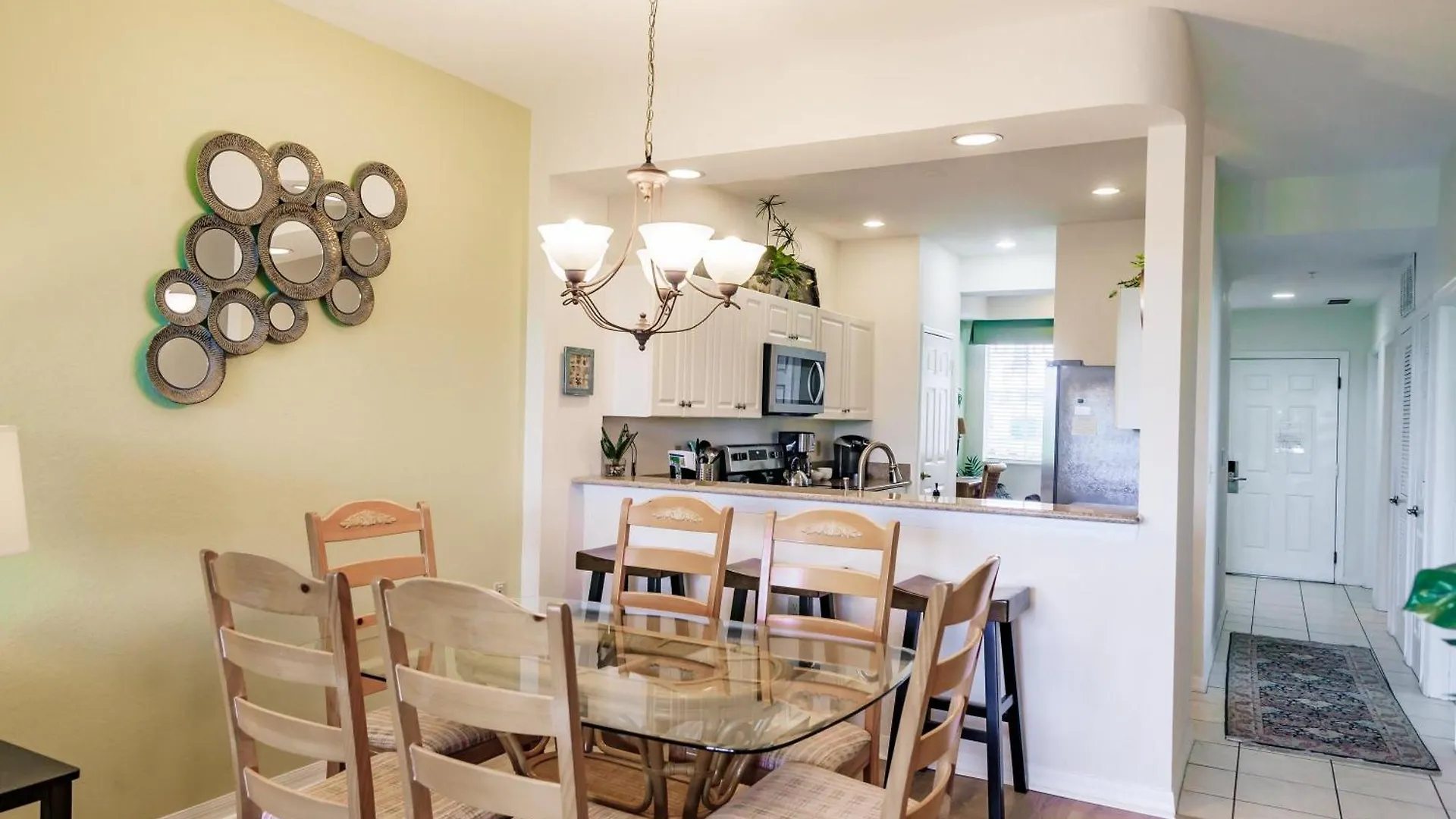 Stunning 3br With Tropical Views