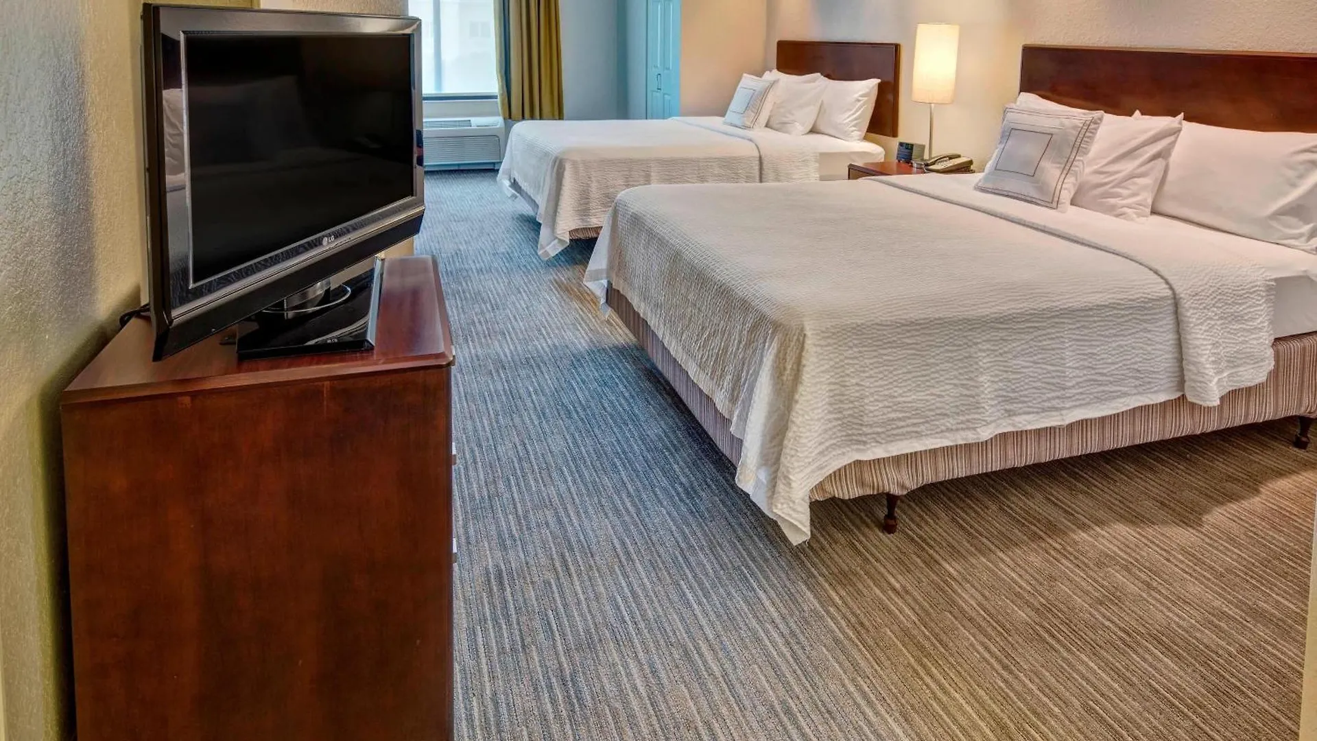 Hotel Springhill By Marriott